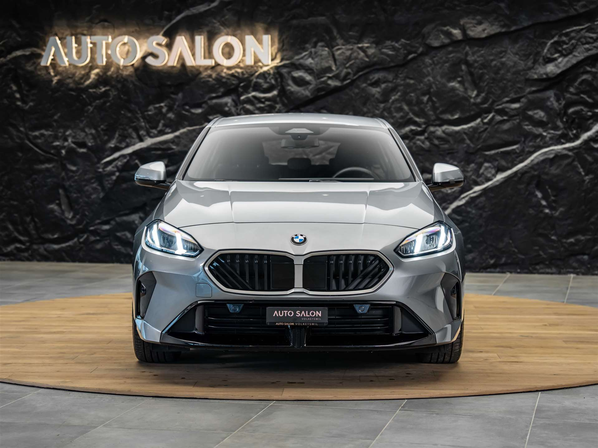 listing desktop thumbnail image 6