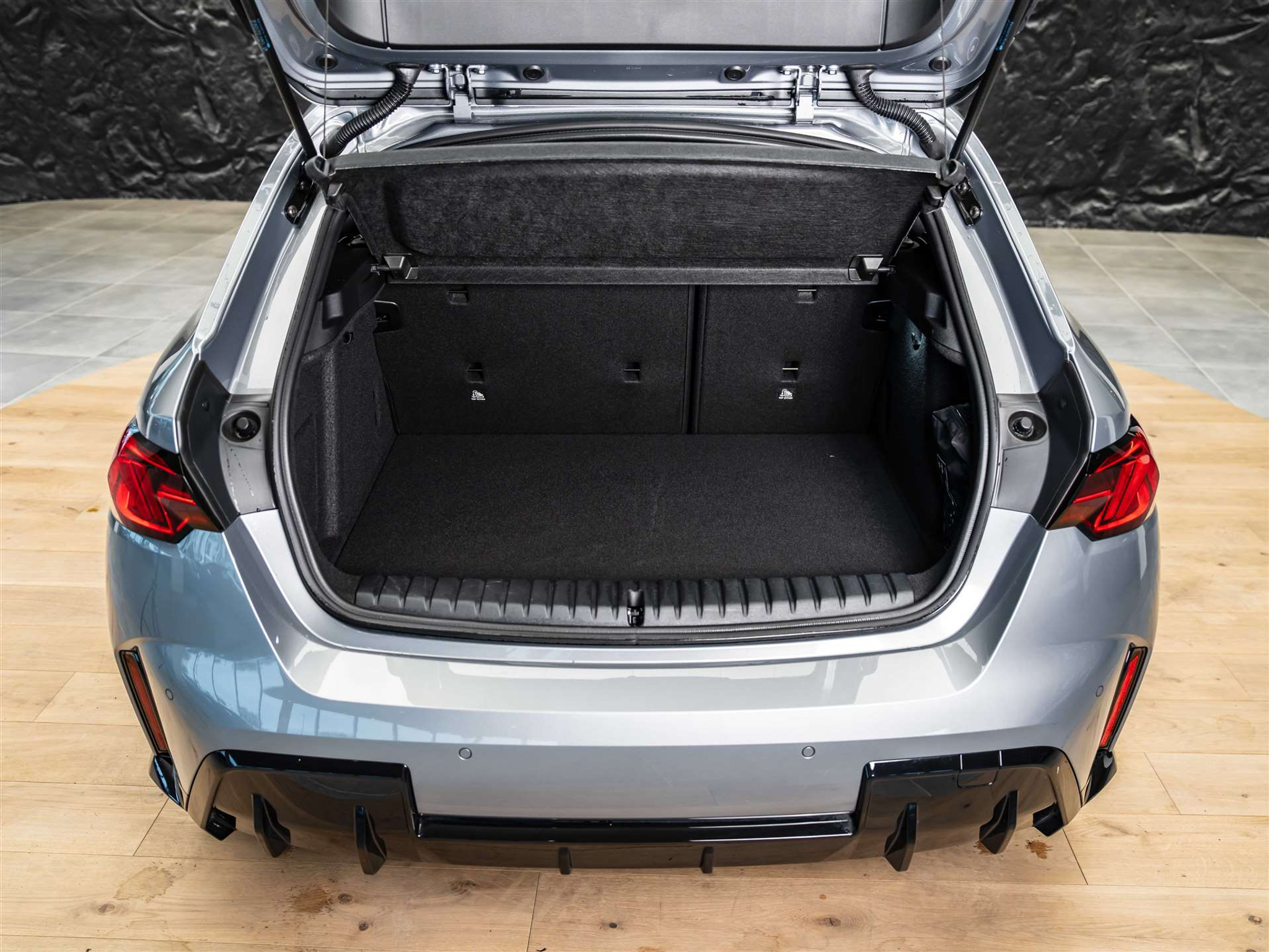 listing desktop thumbnail image 48