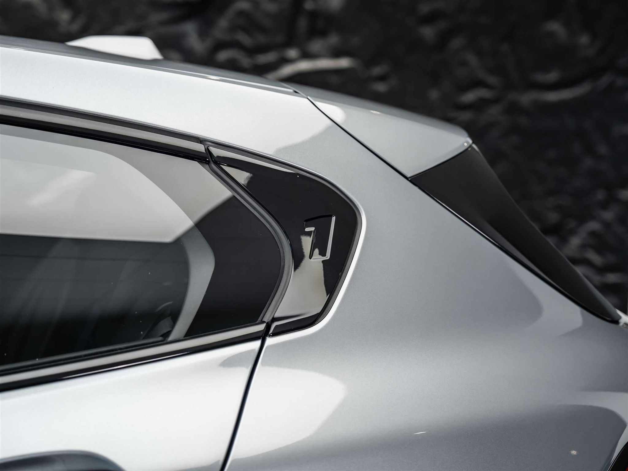 listing desktop thumbnail image 20