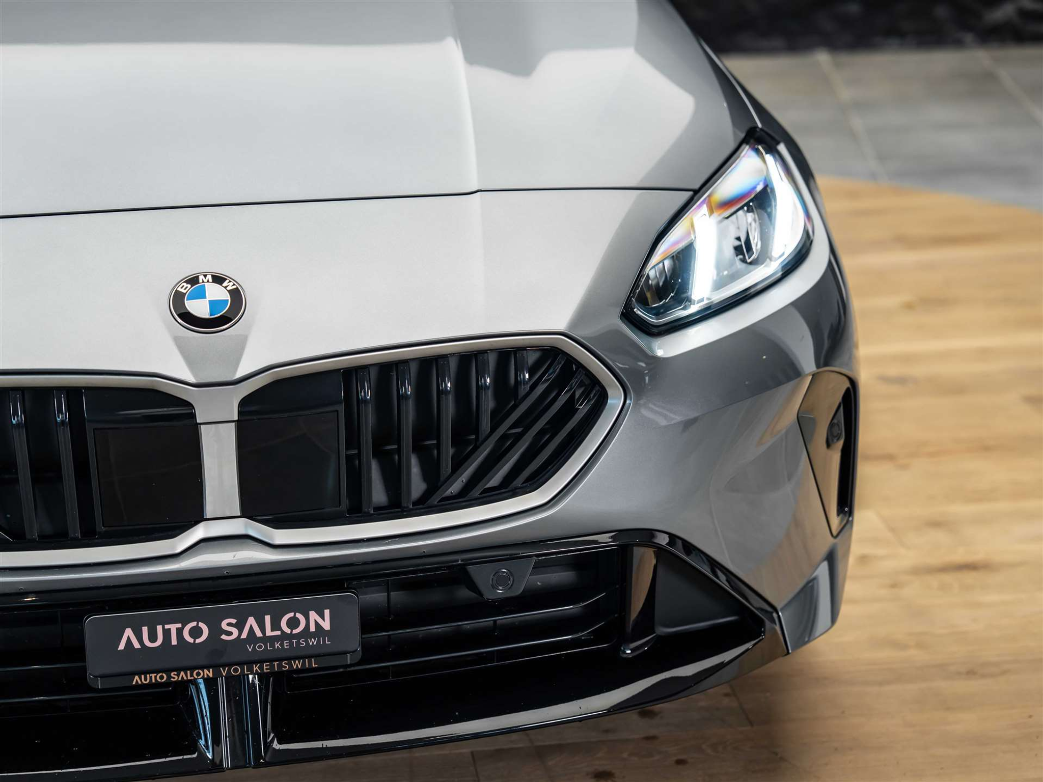 listing desktop thumbnail image 22