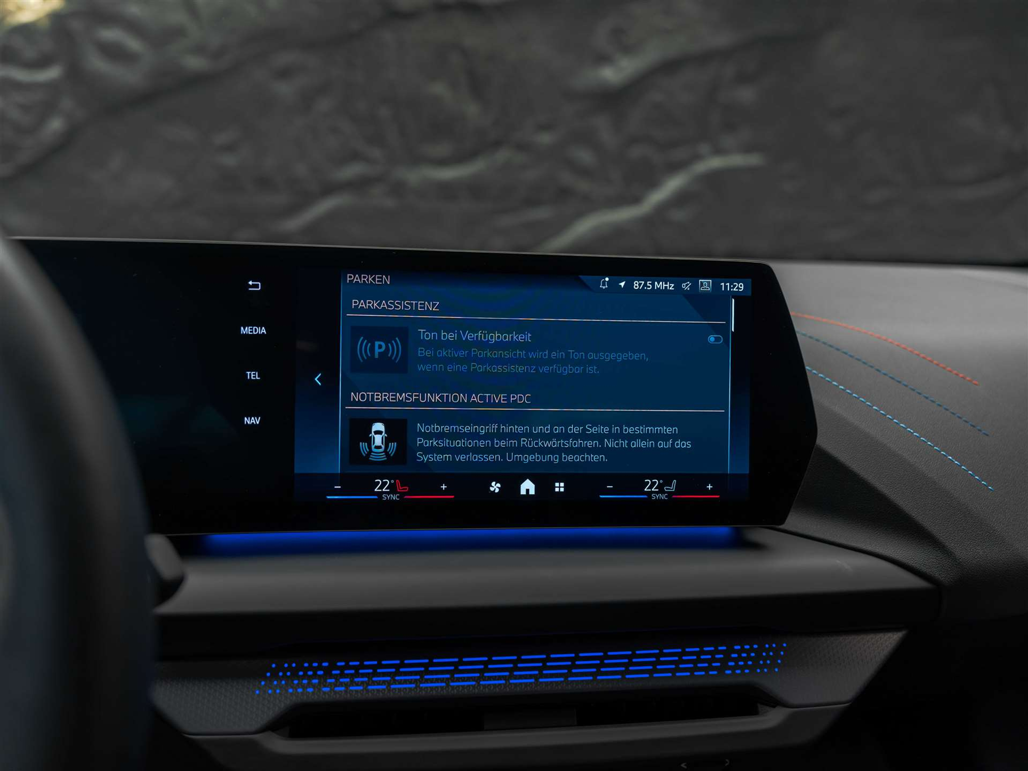 listing desktop thumbnail image 40