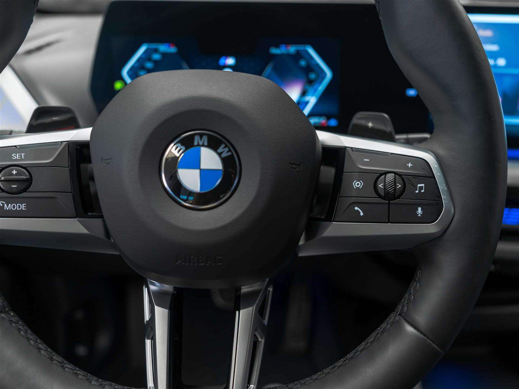 listing desktop thumbnail image 32