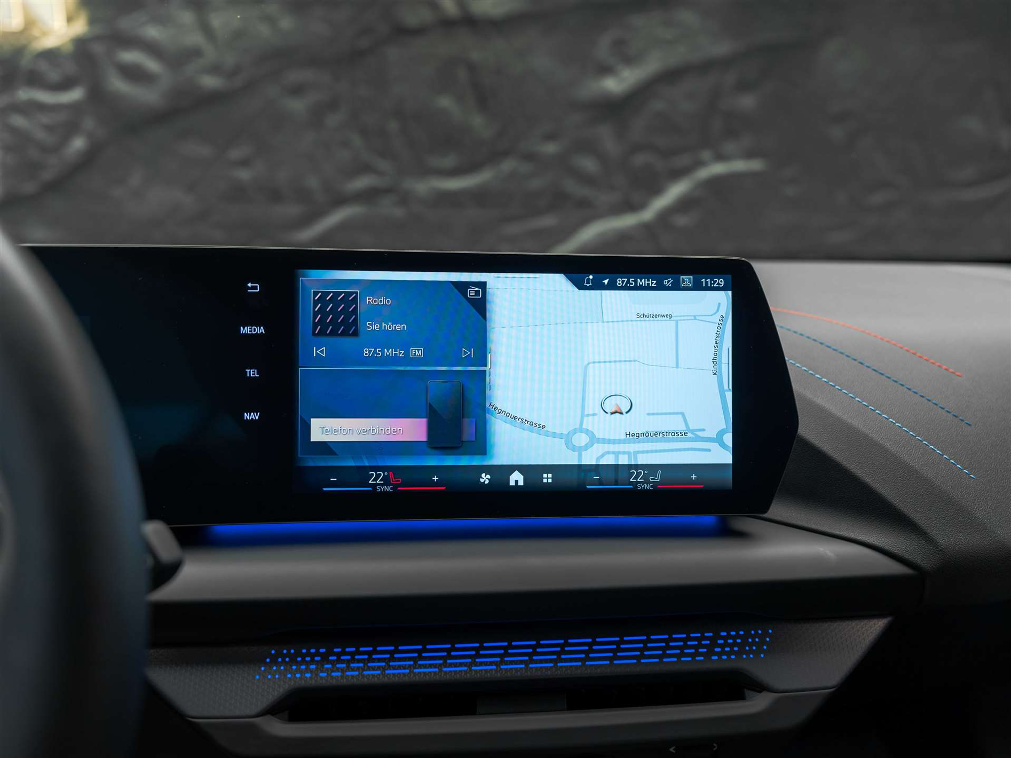 listing desktop thumbnail image 35