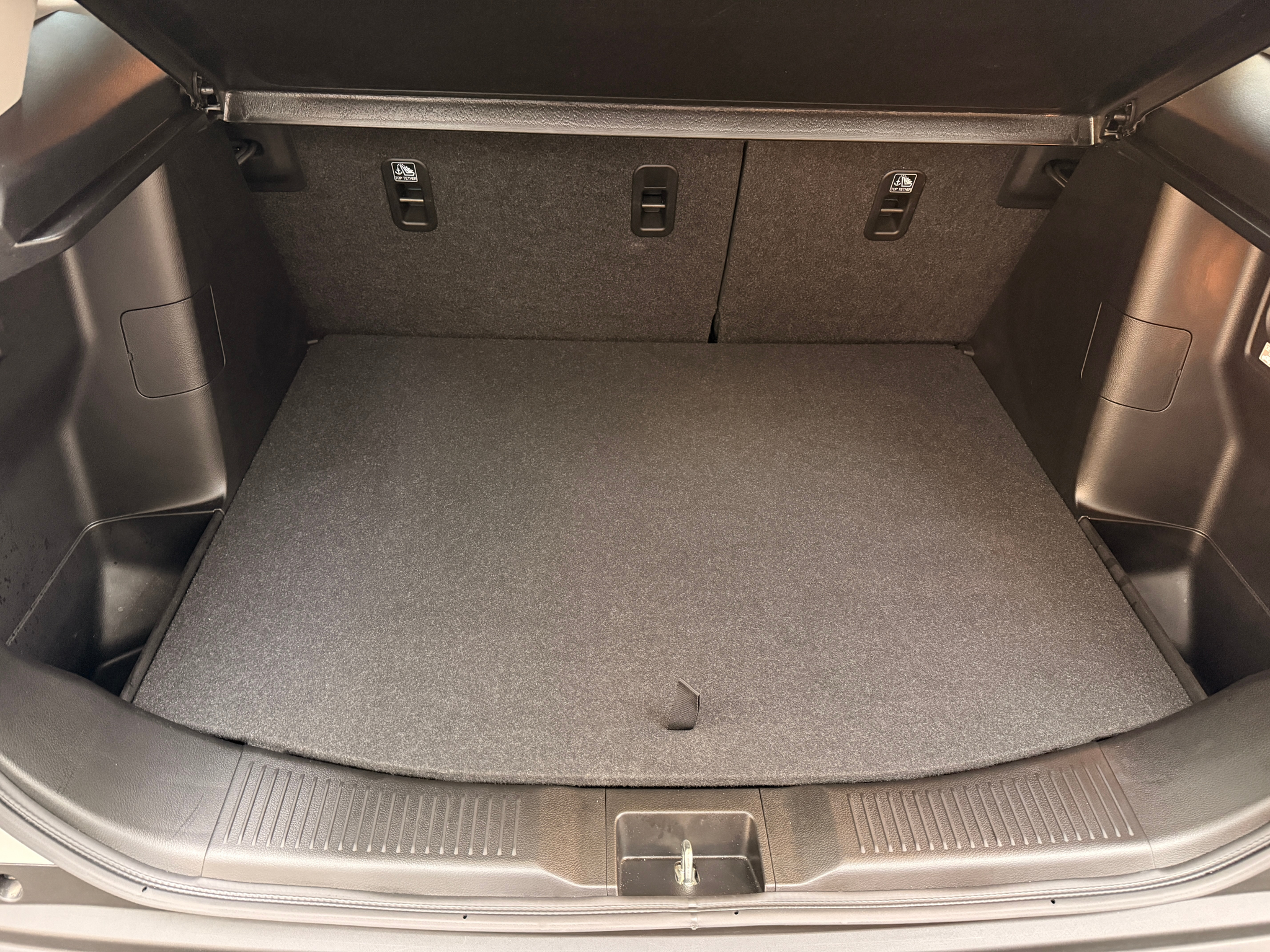 listing desktop thumbnail image 7