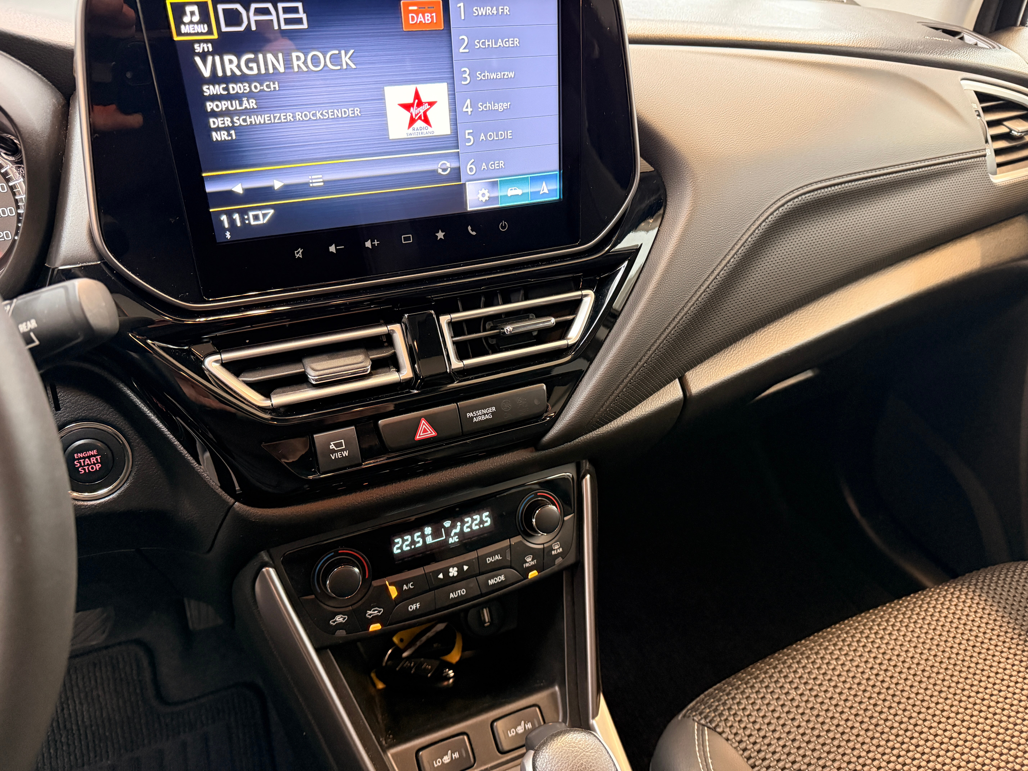 listing desktop thumbnail image 11