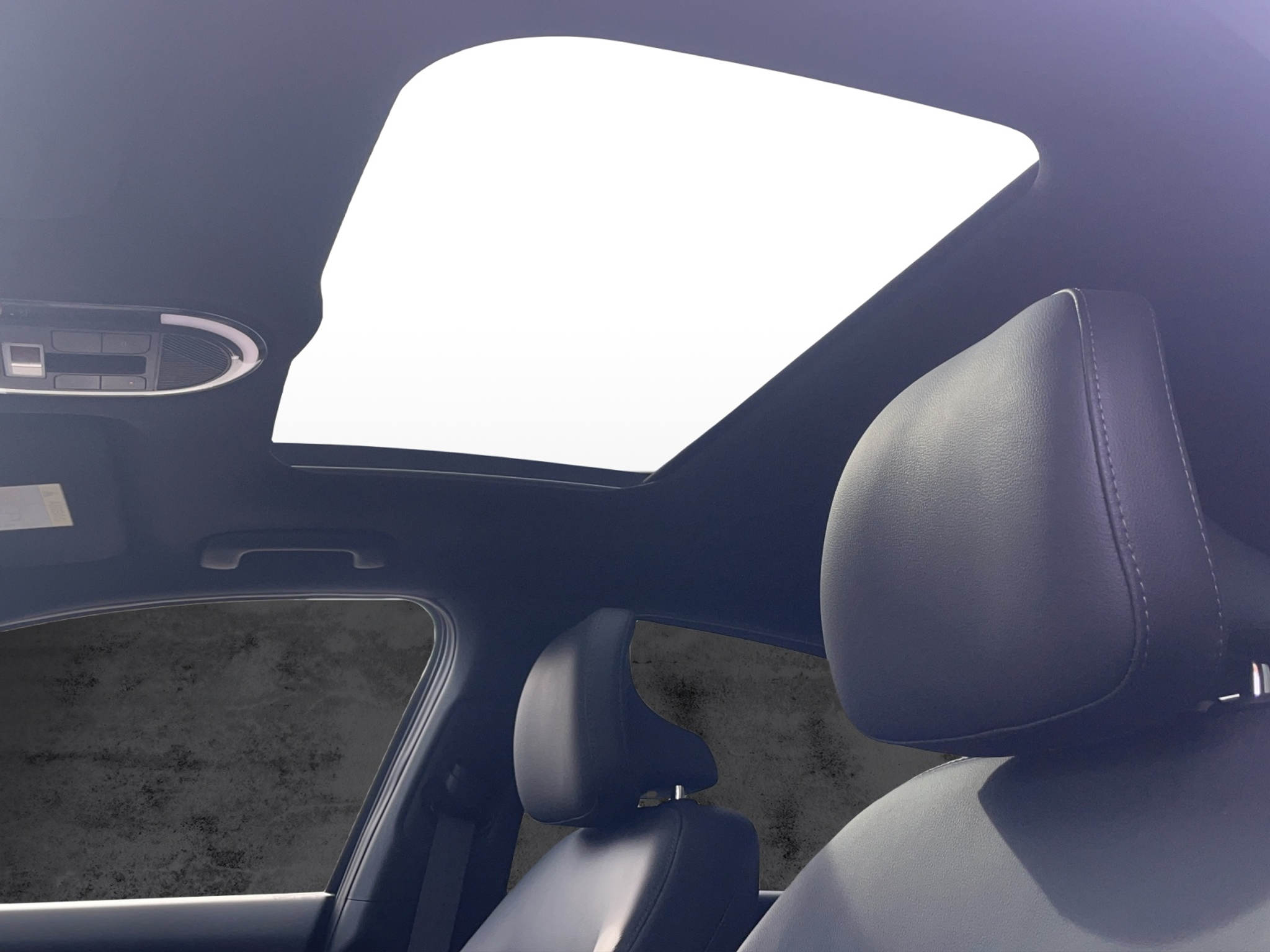 listing desktop thumbnail image 15