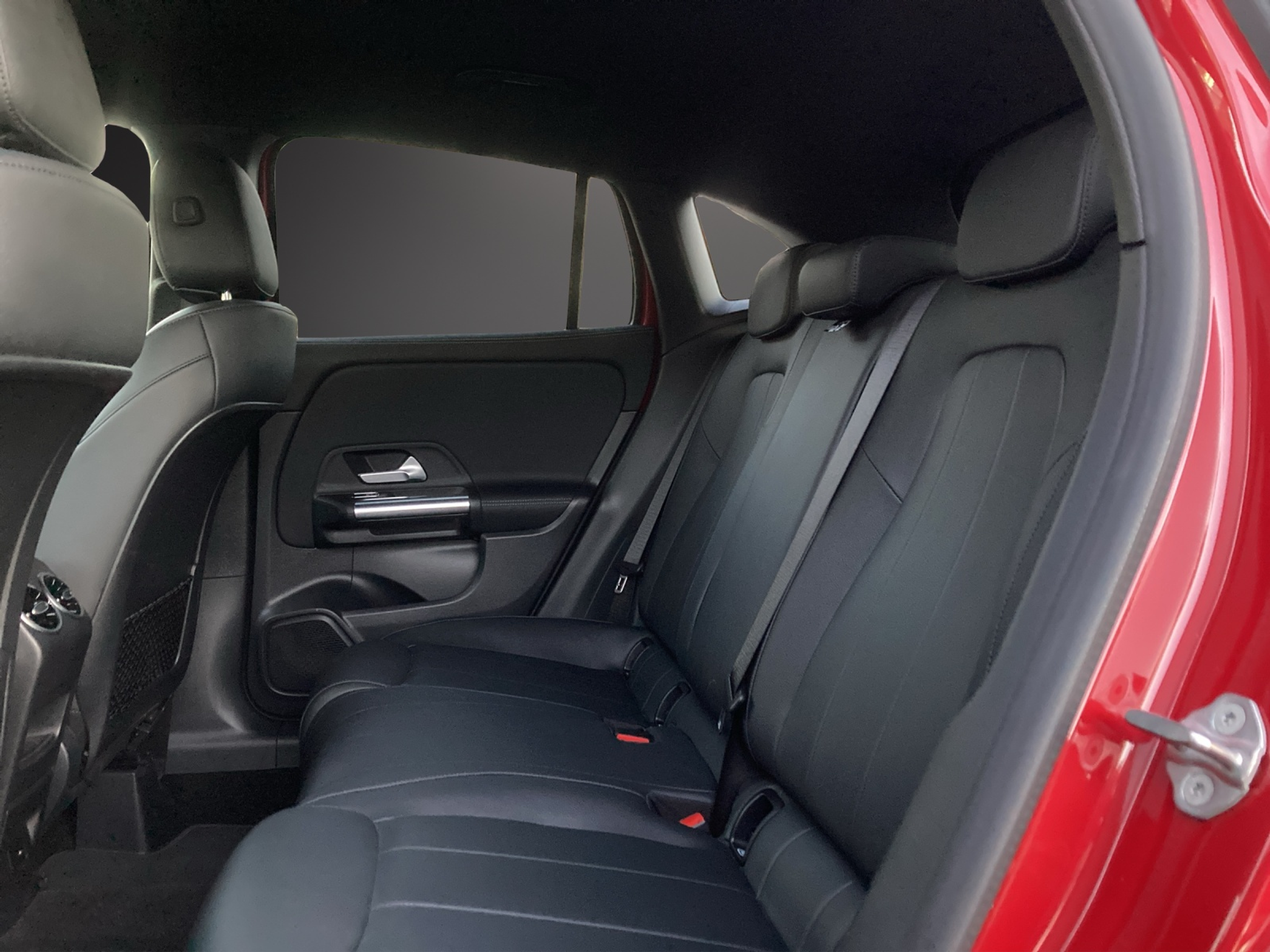 listing desktop thumbnail image 7