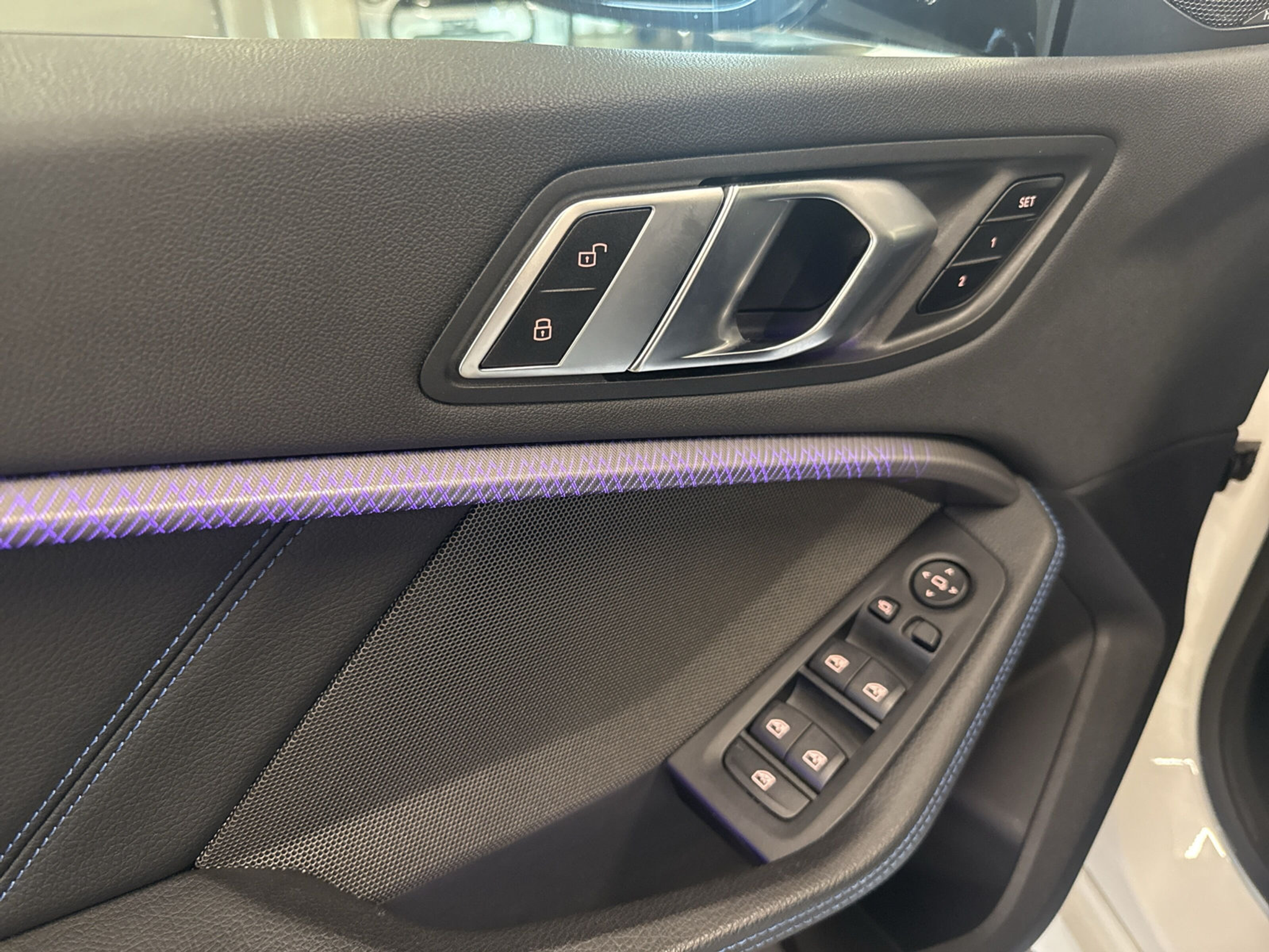 listing desktop thumbnail image 16