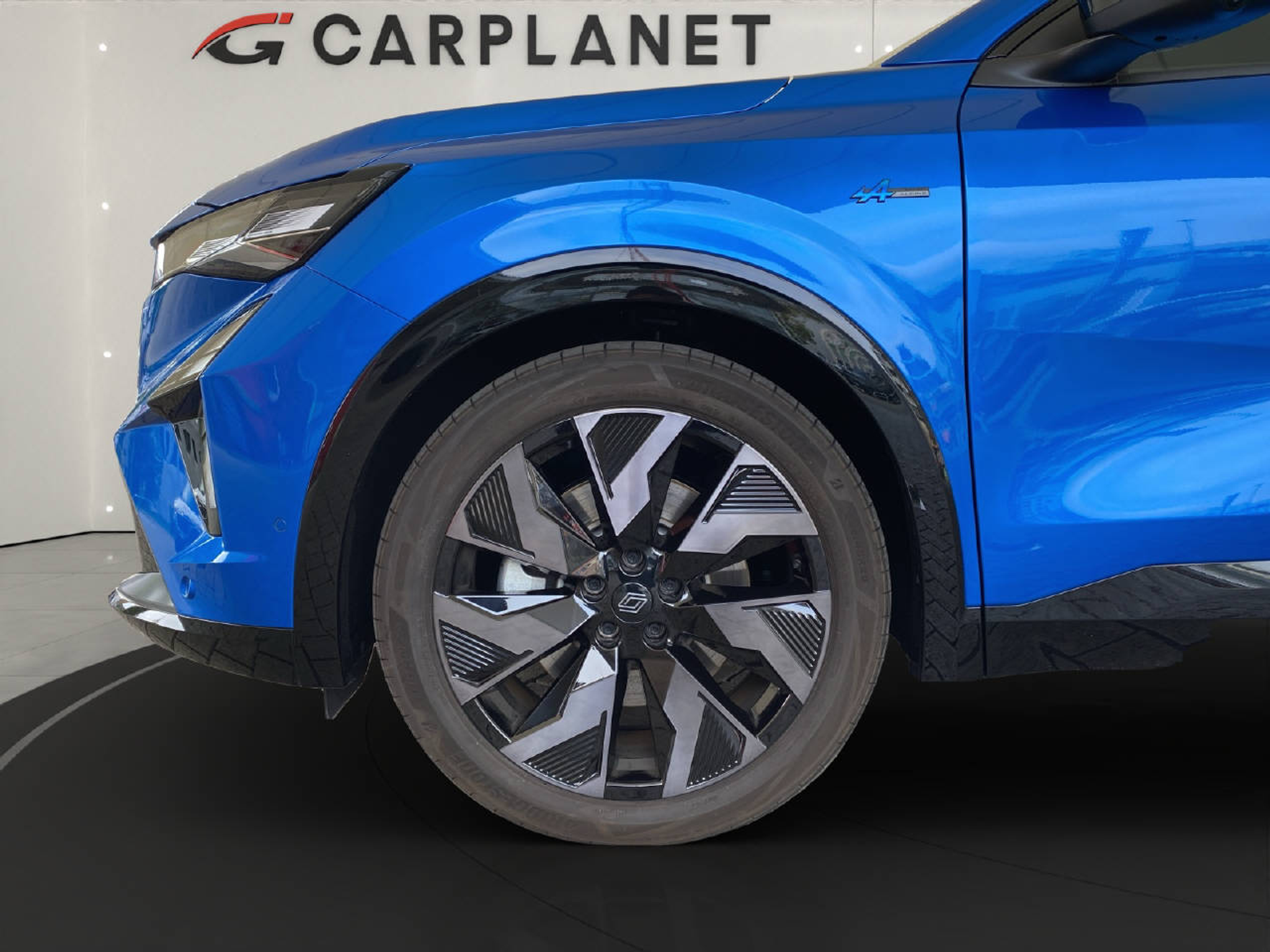 listing desktop thumbnail image 7