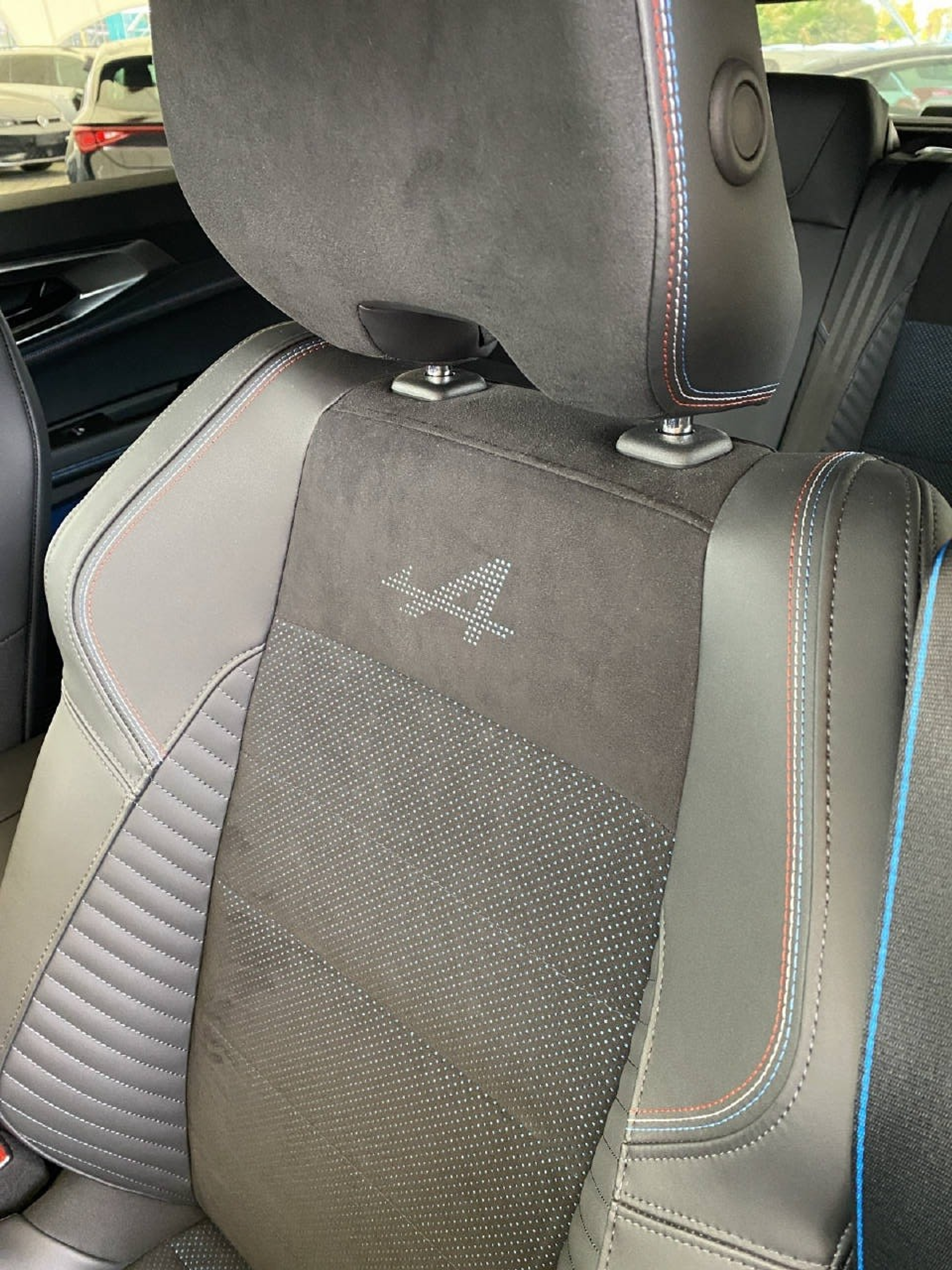 listing desktop thumbnail image 14