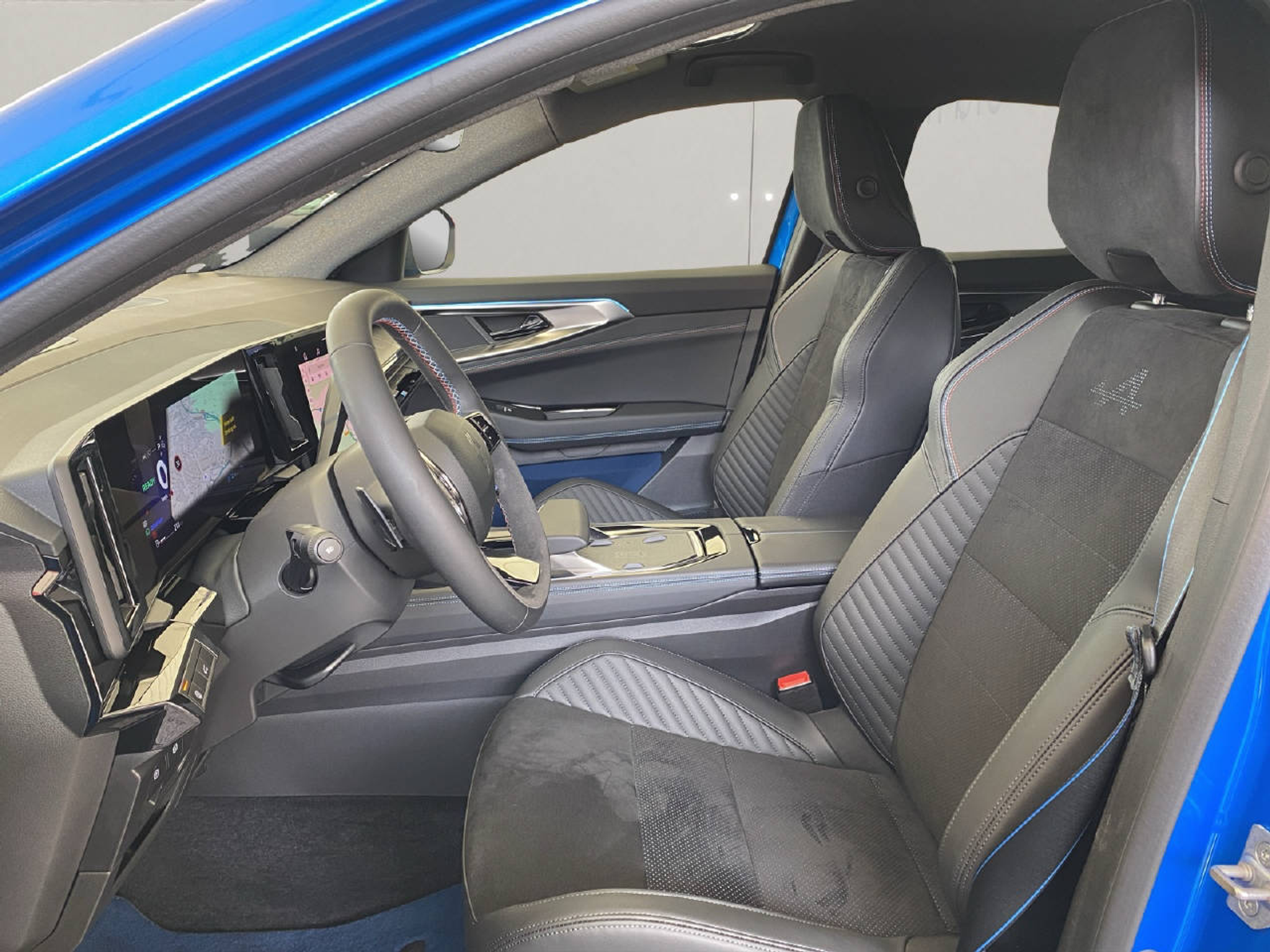 listing desktop thumbnail image 3