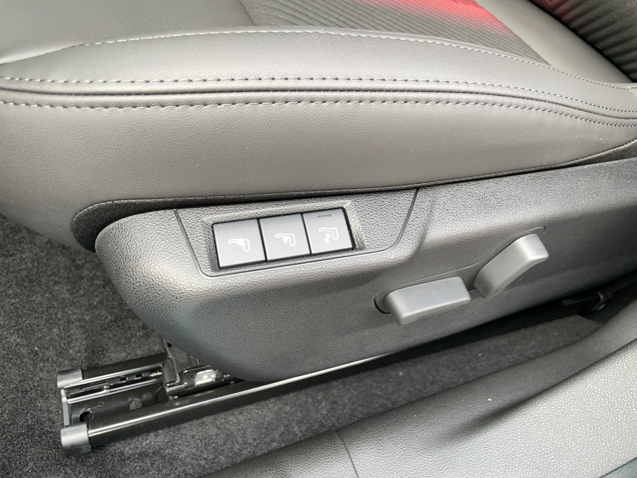 listing desktop thumbnail image 8