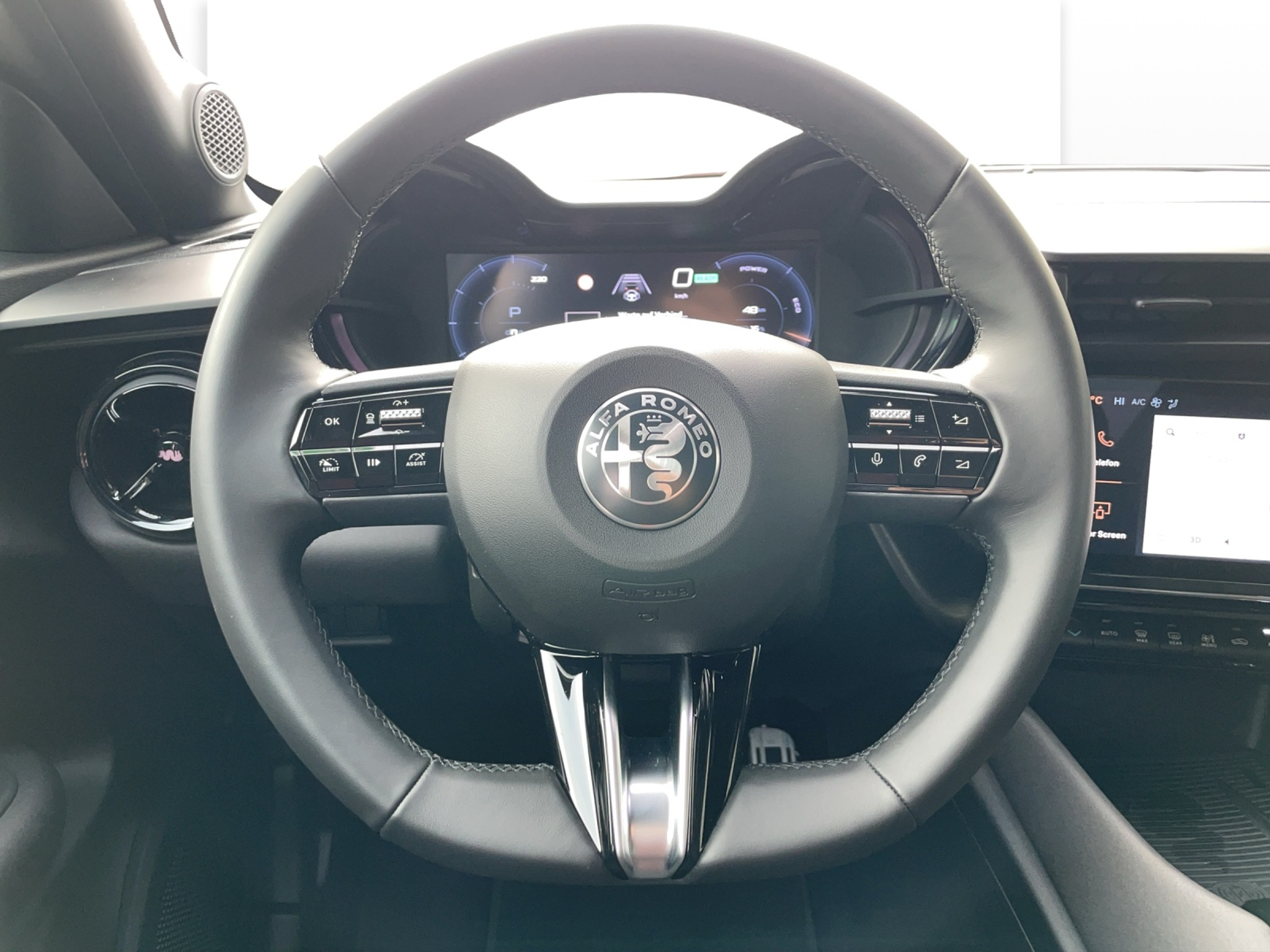 listing desktop thumbnail image 9