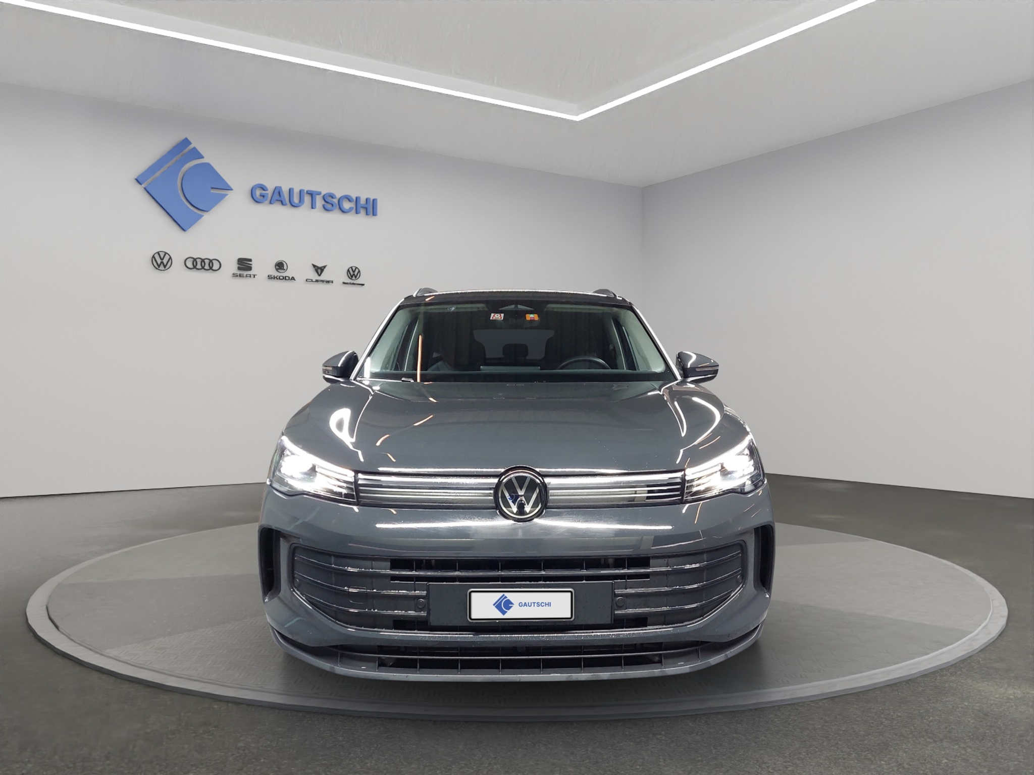 listing desktop thumbnail image 4