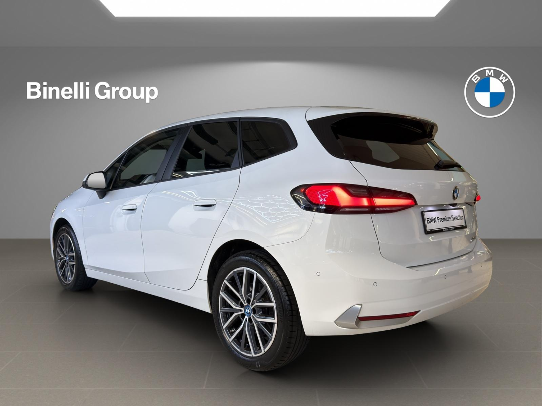 listing desktop thumbnail image 2