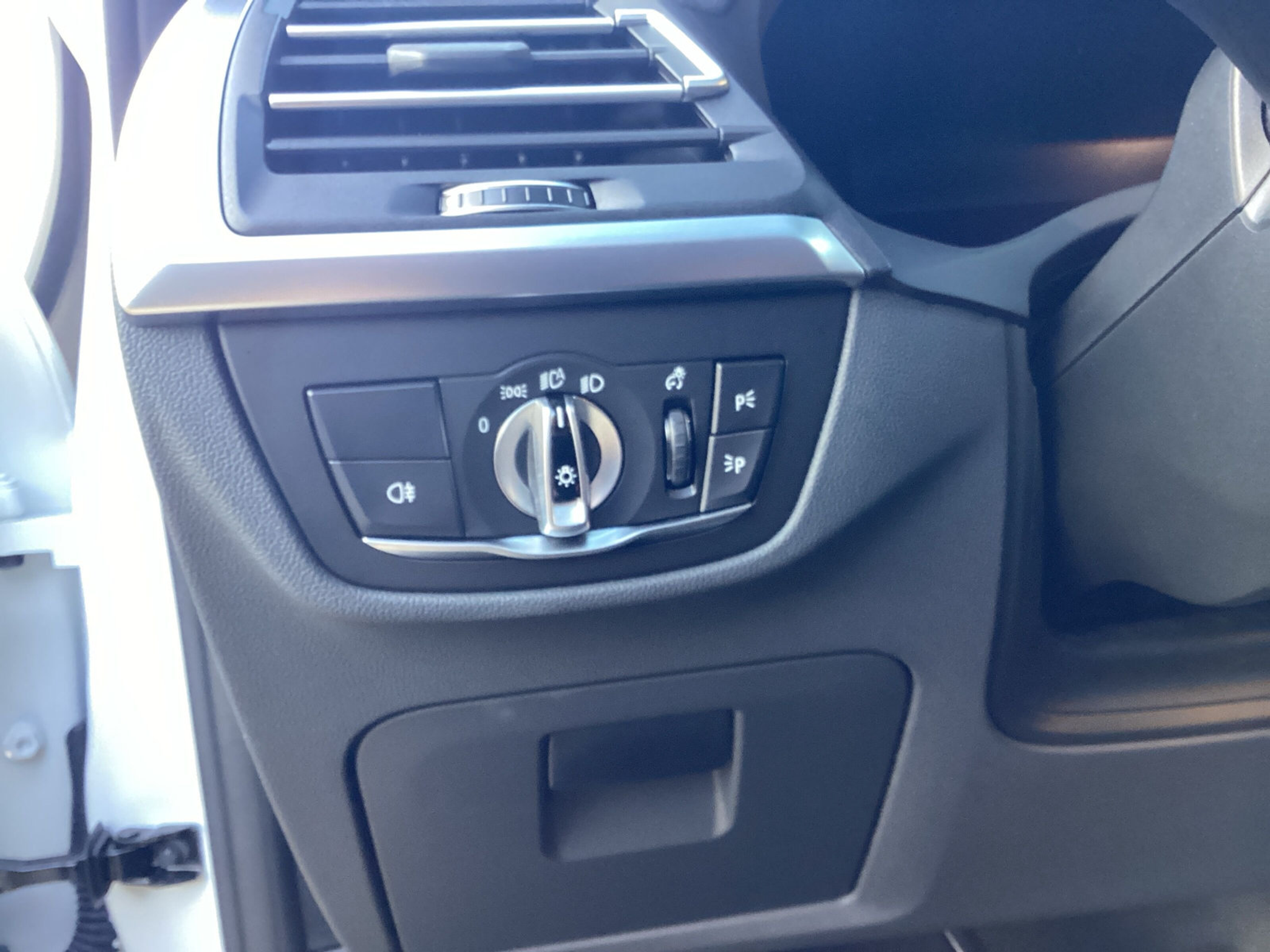 listing desktop thumbnail image 20