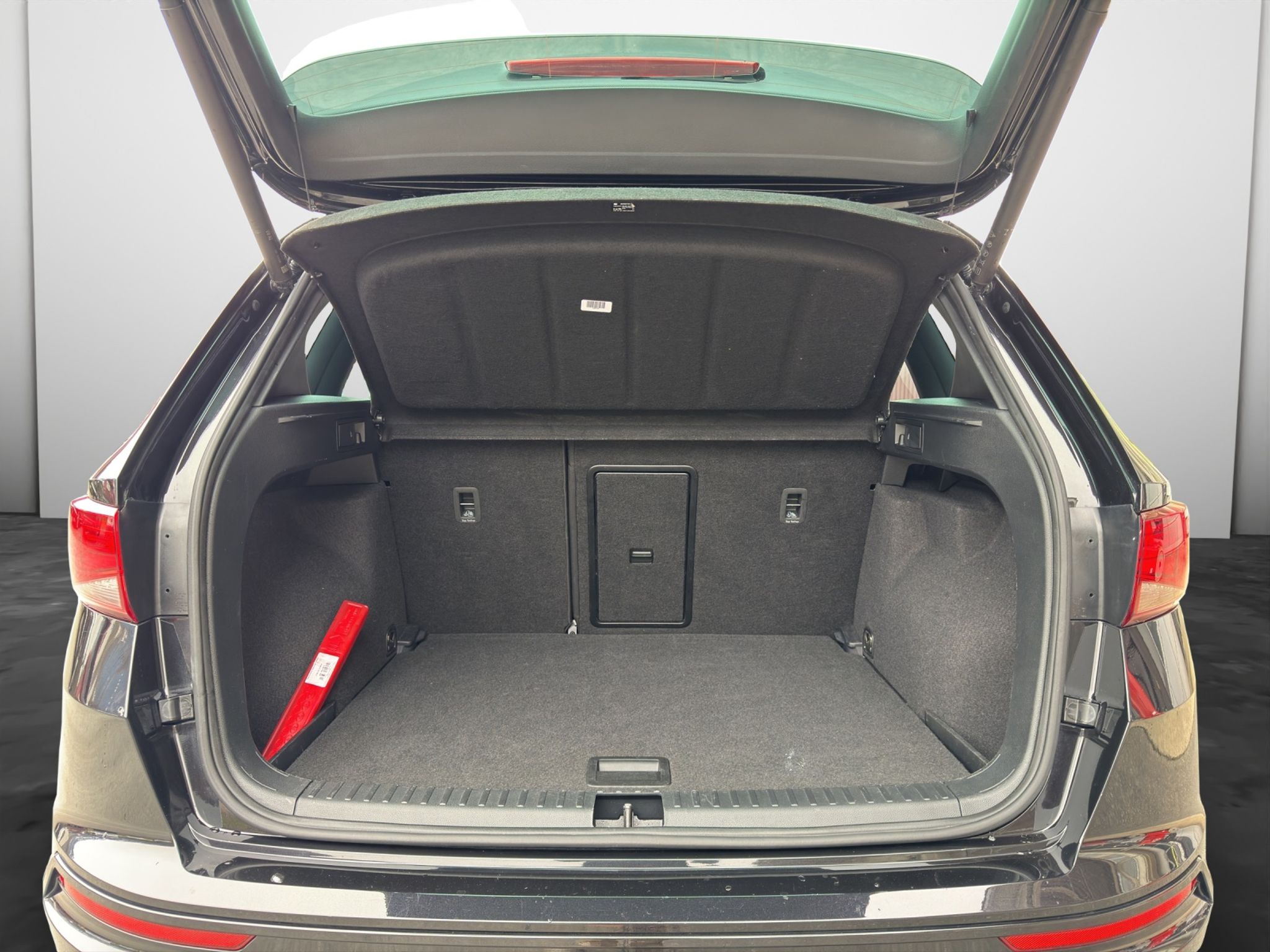 listing desktop thumbnail image 15