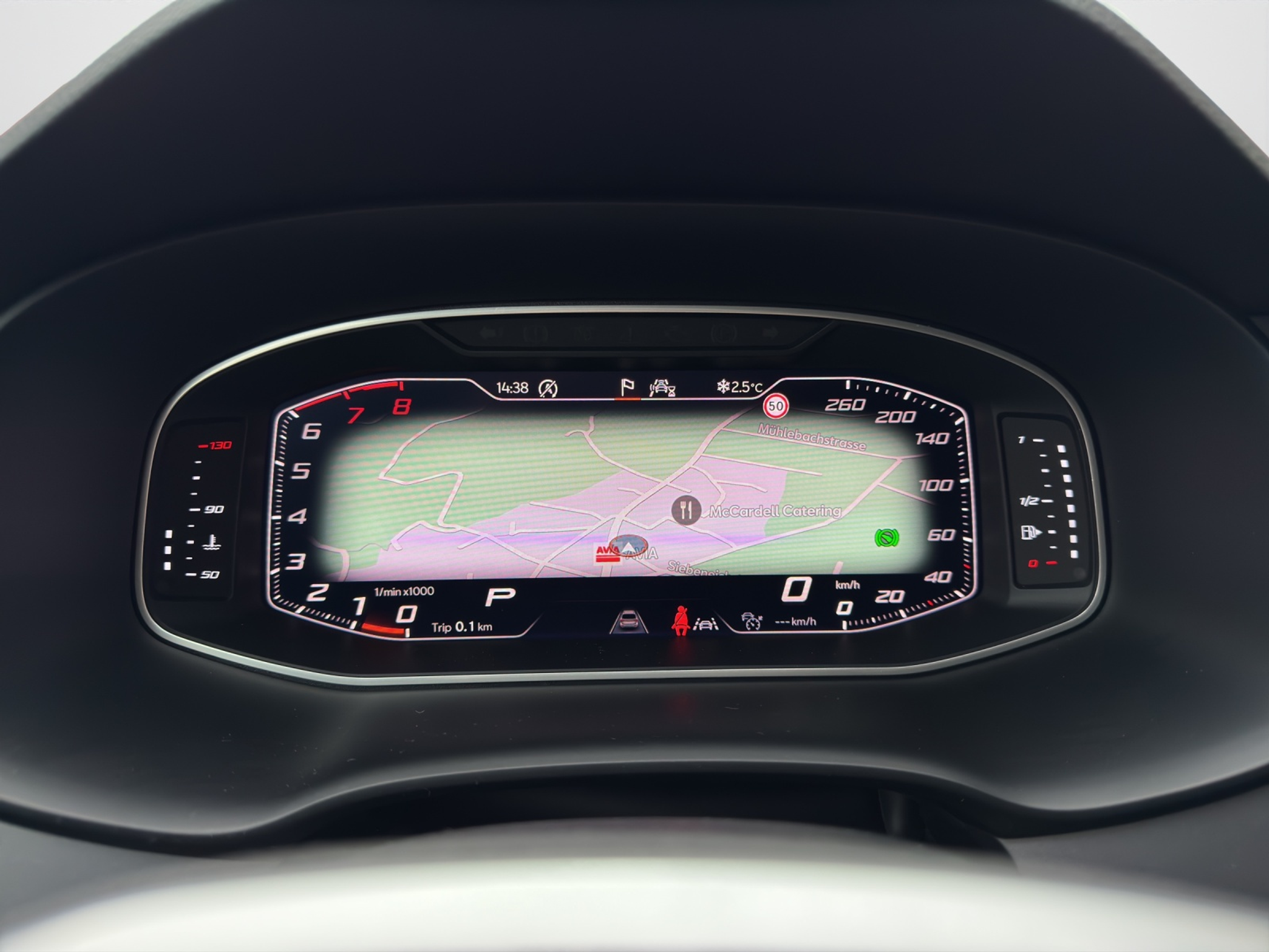 listing desktop thumbnail image 11