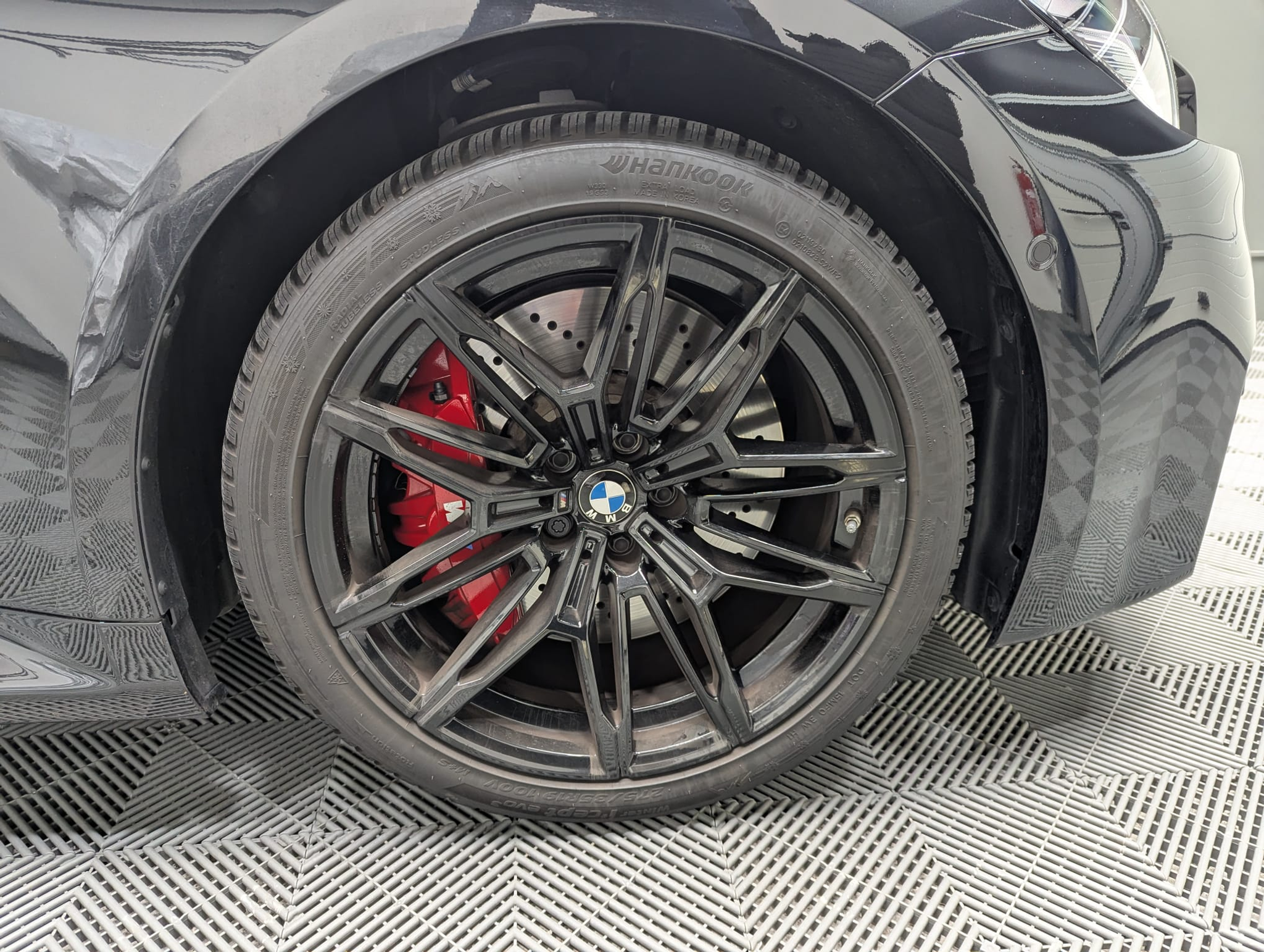 listing desktop thumbnail image 17