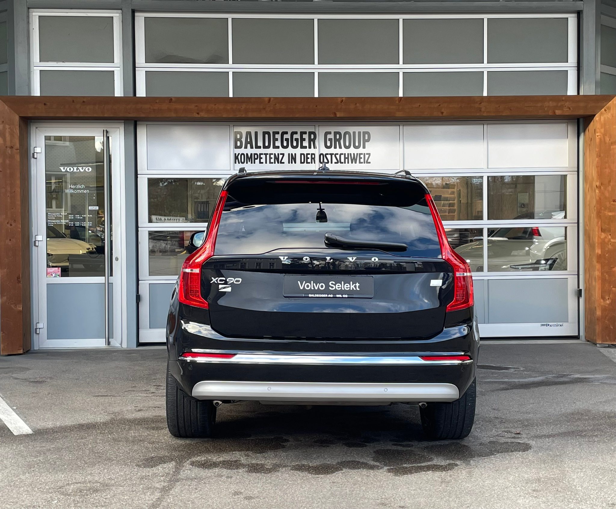 listing desktop thumbnail image 9