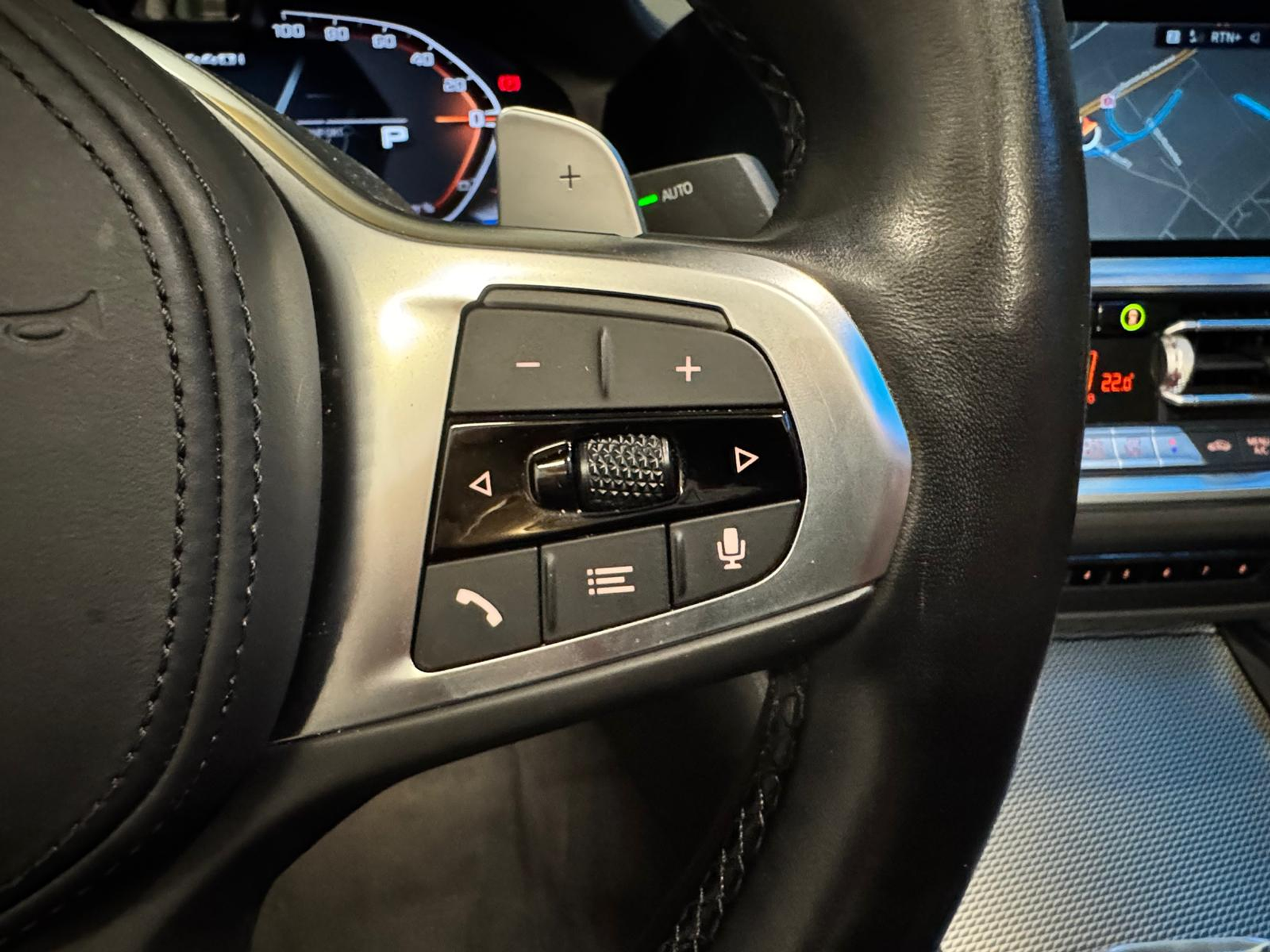 listing desktop thumbnail image 17