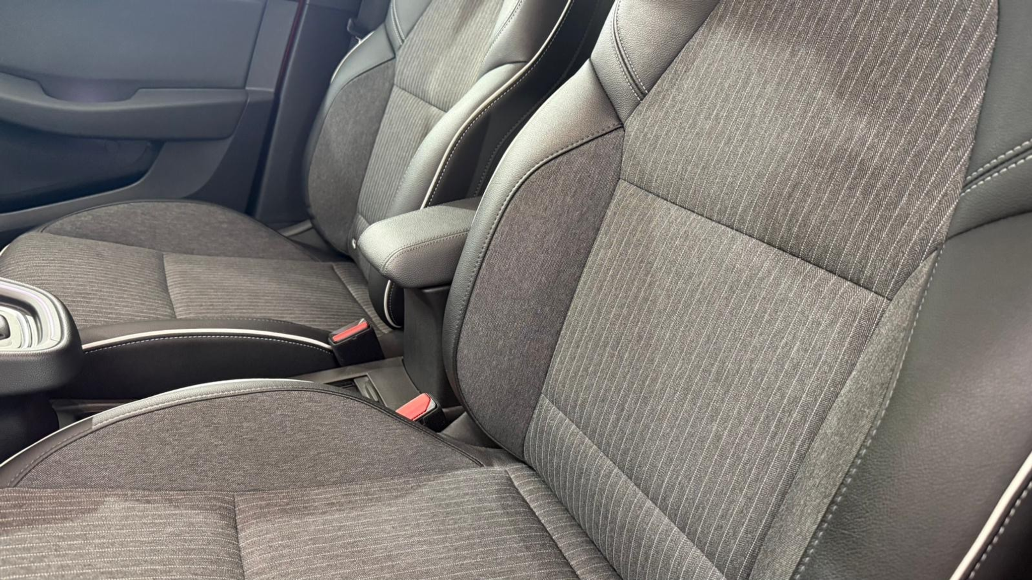 listing desktop thumbnail image 11