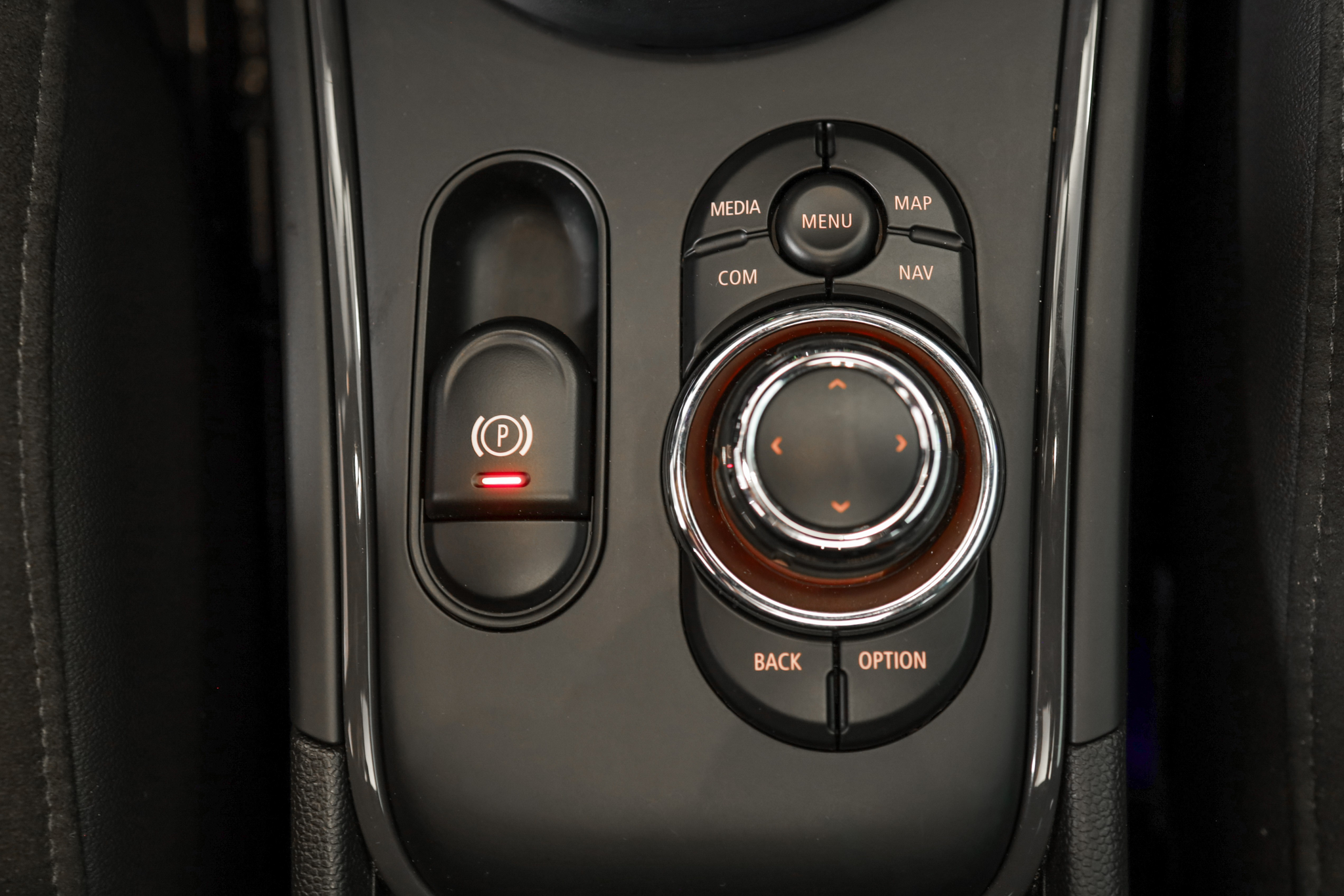 listing desktop thumbnail image 17