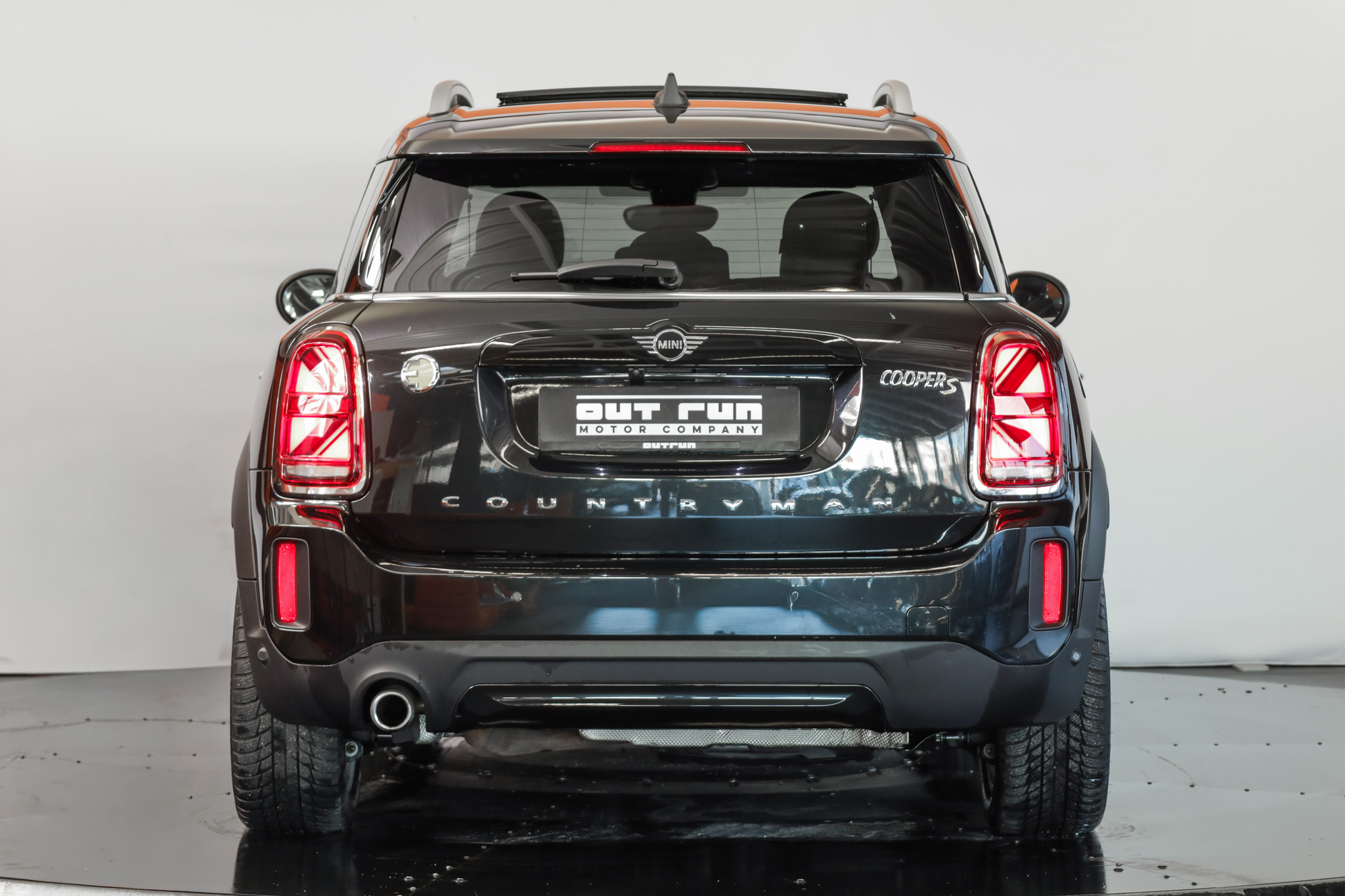 listing desktop thumbnail image 2