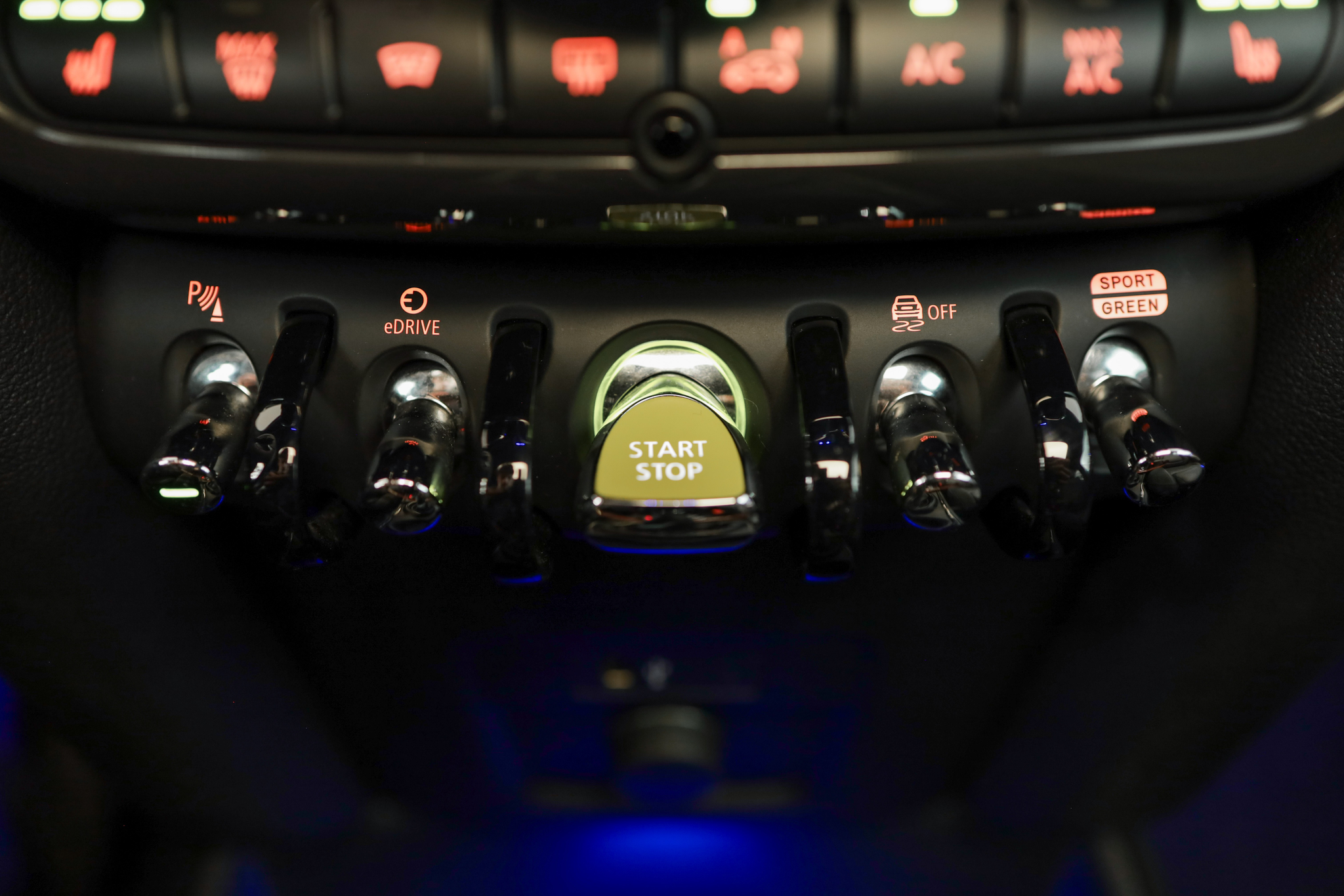 listing desktop thumbnail image 15