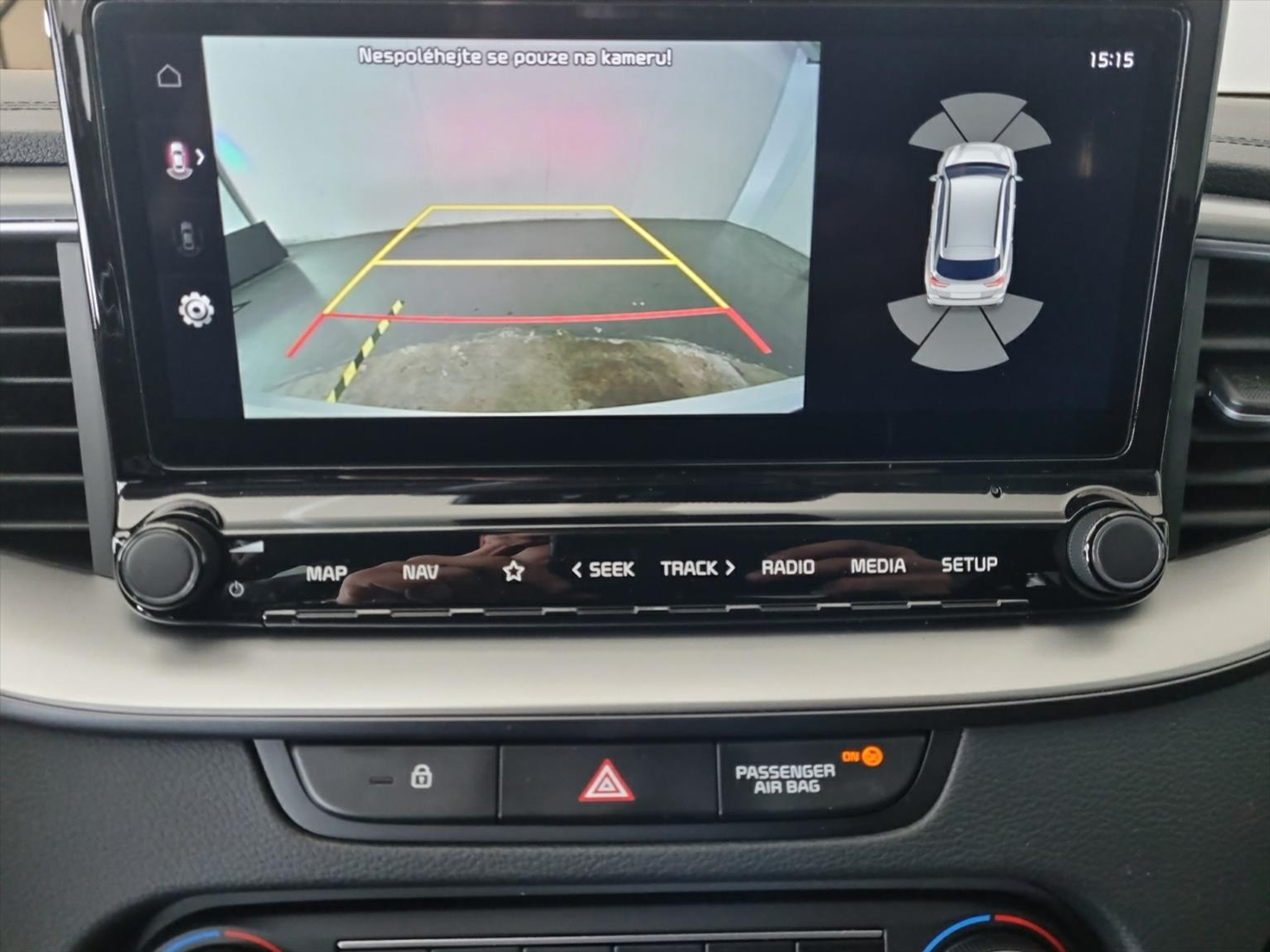 listing desktop thumbnail image 10