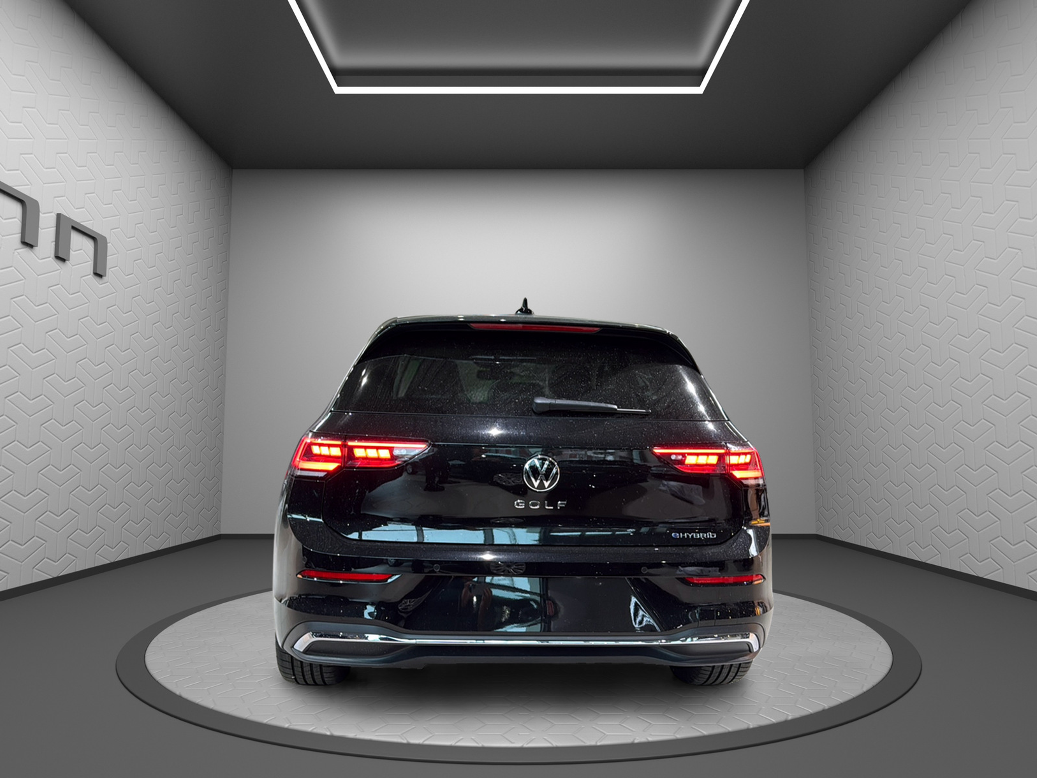 listing desktop thumbnail image 4