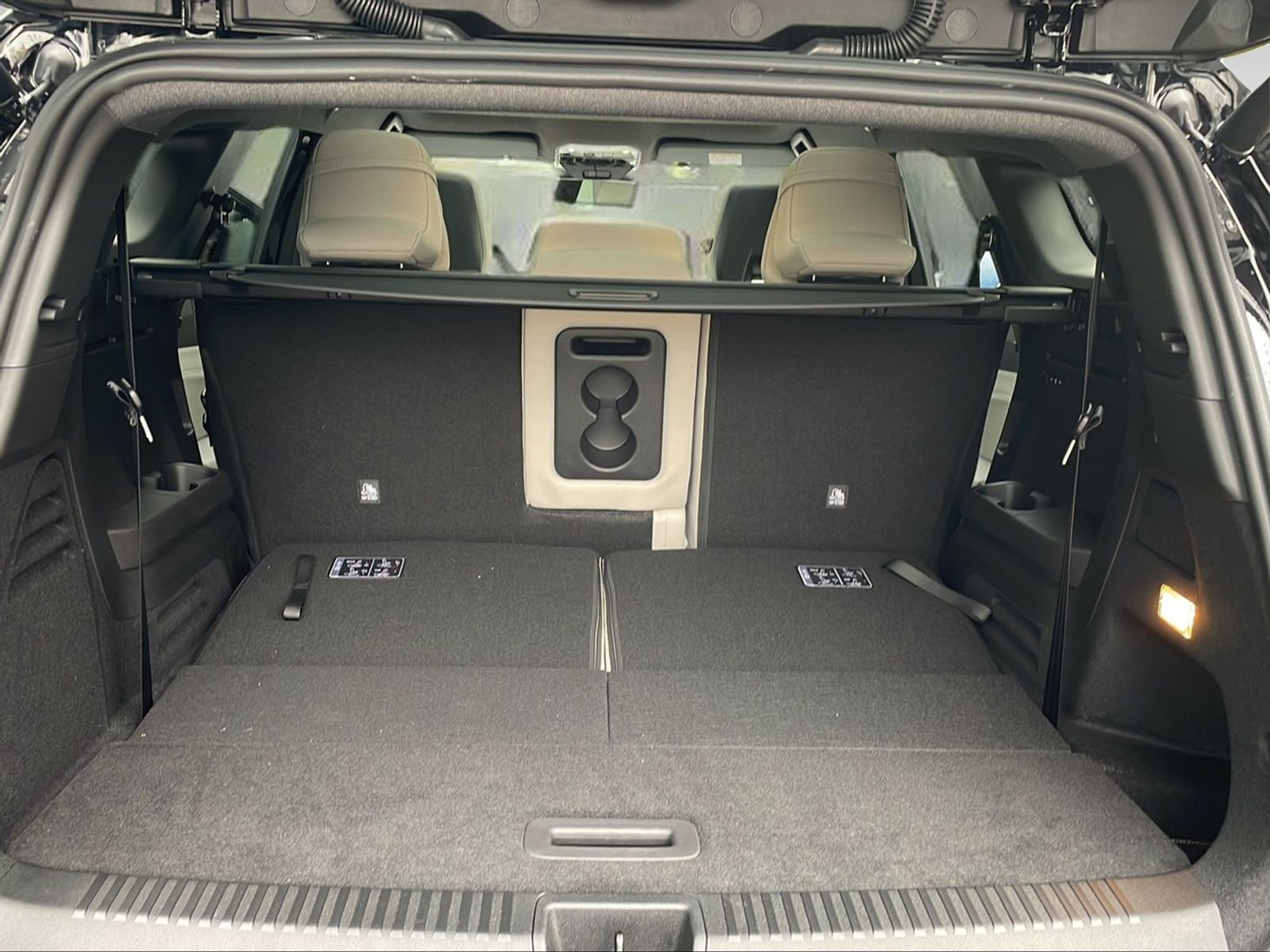 listing desktop thumbnail image 11