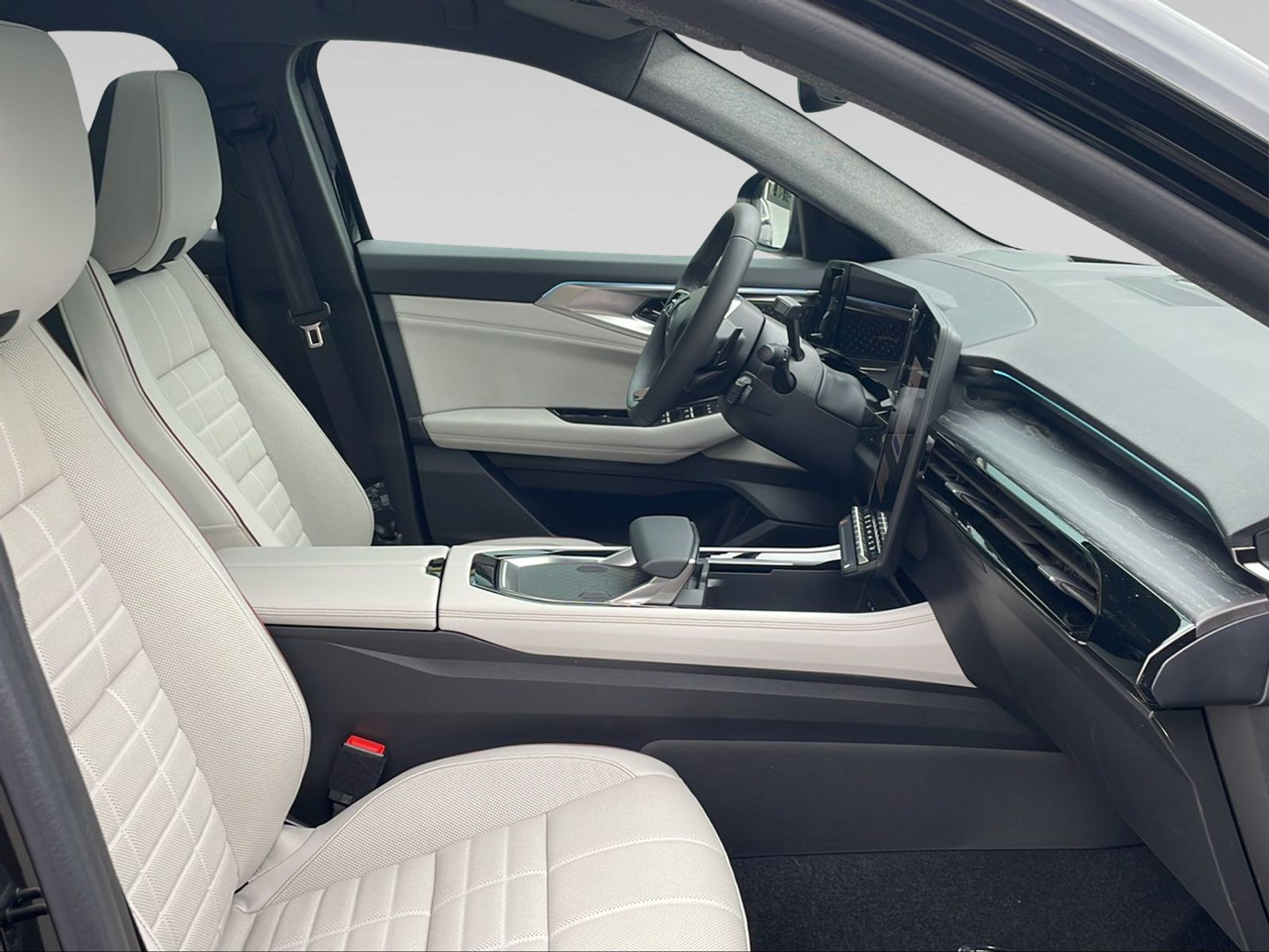 listing desktop thumbnail image 10