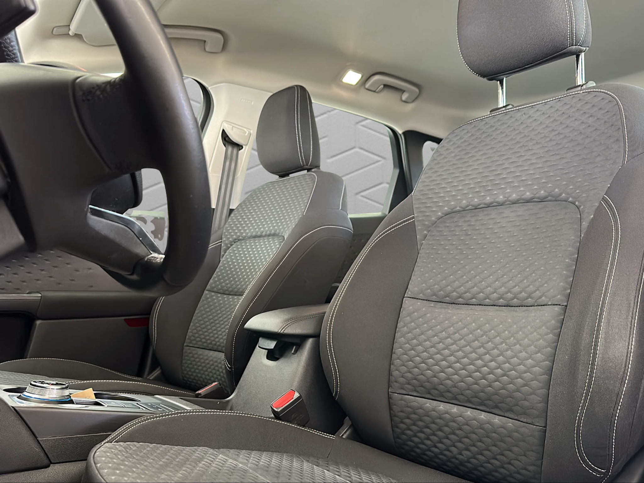 listing desktop thumbnail image 6