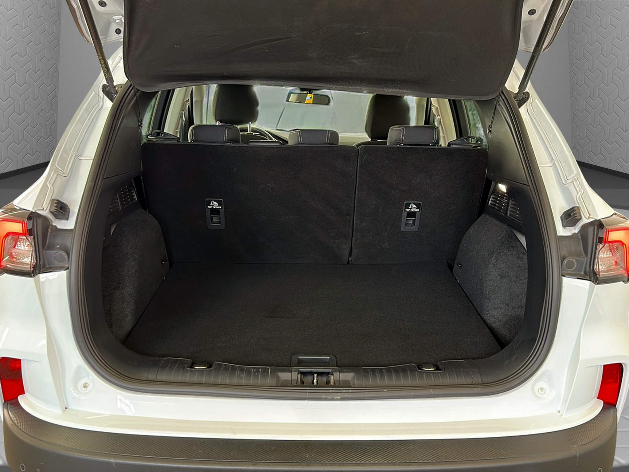 listing desktop thumbnail image 13