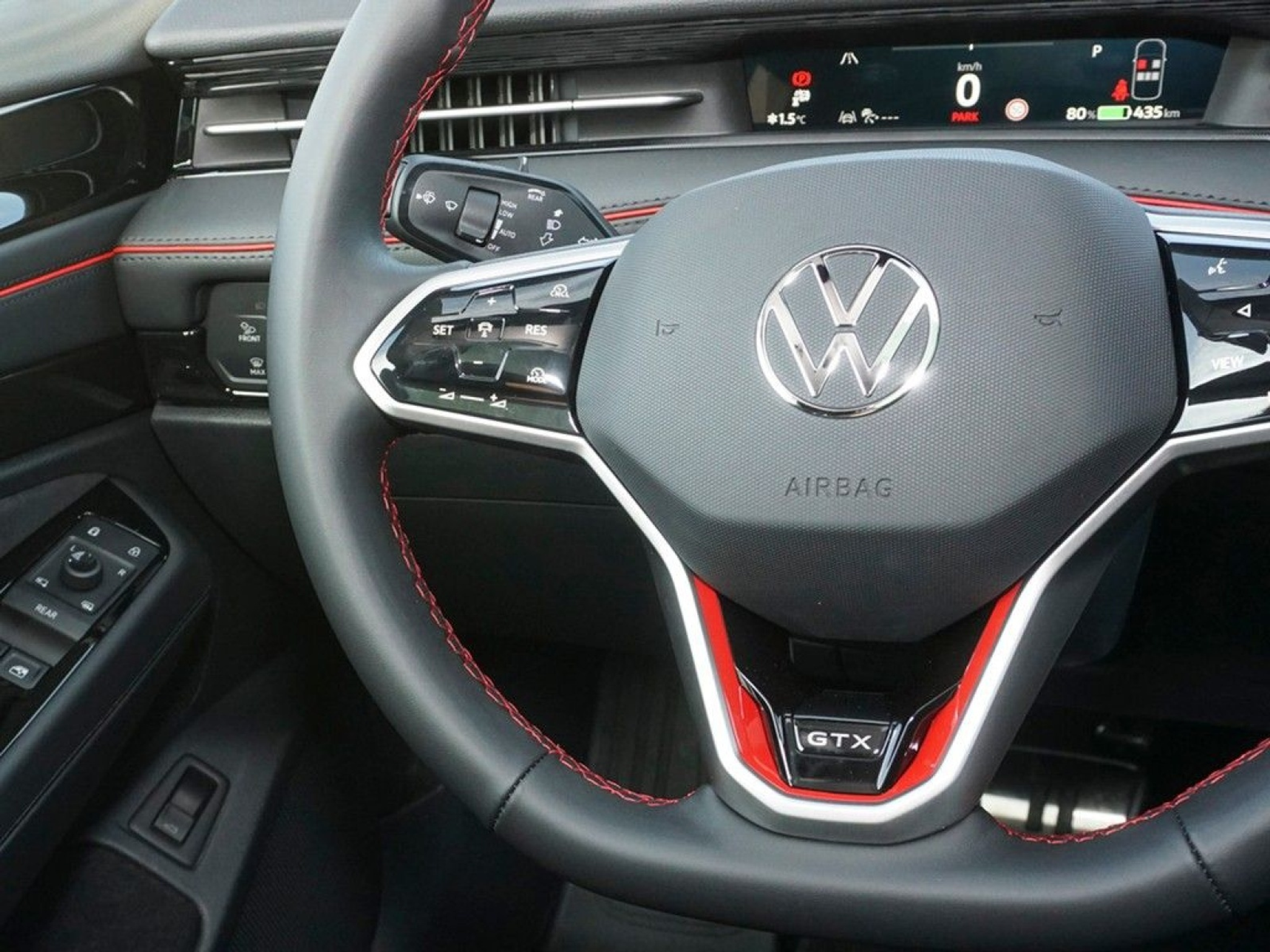 listing desktop thumbnail image 16