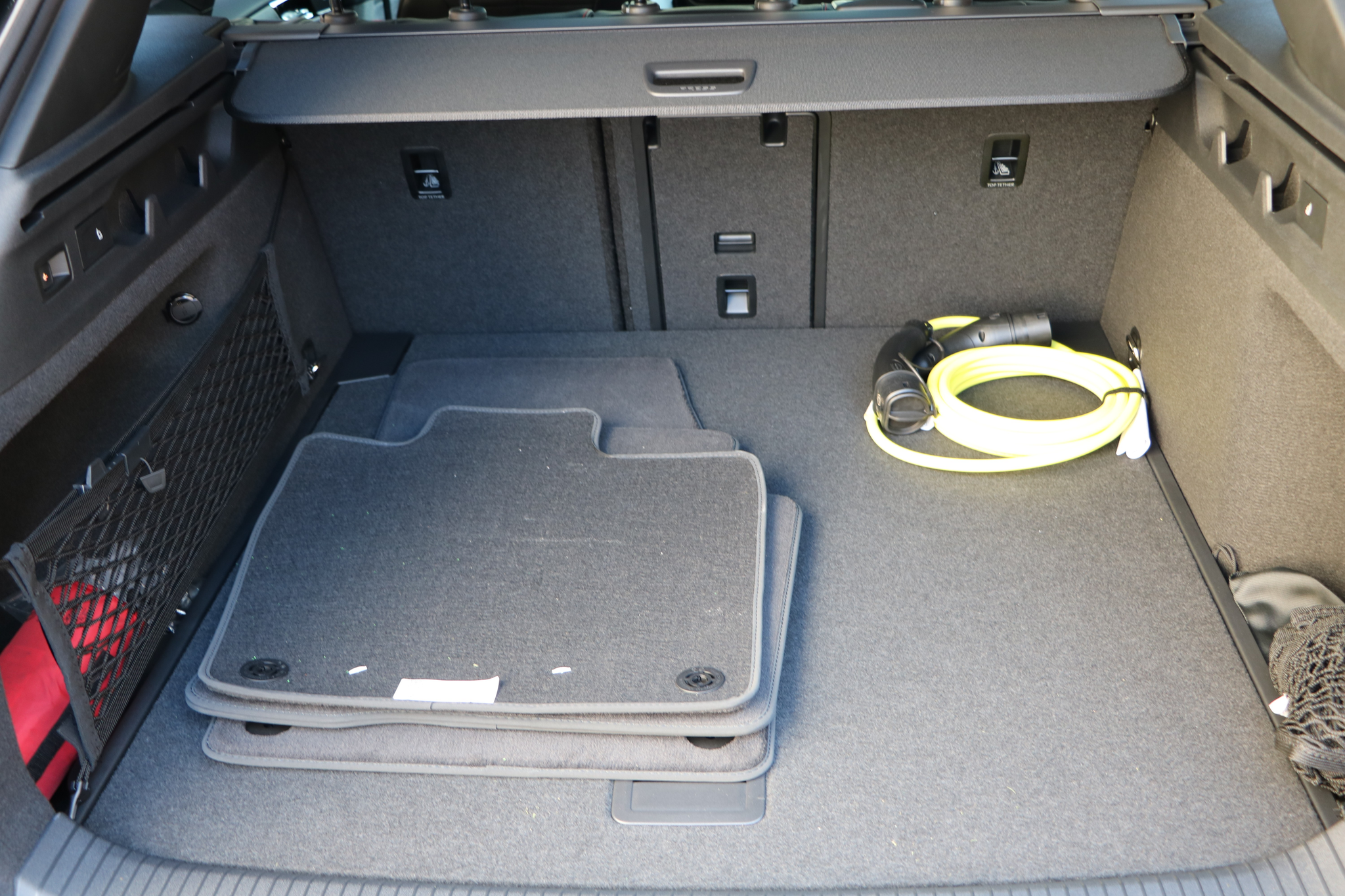 listing desktop thumbnail image 17