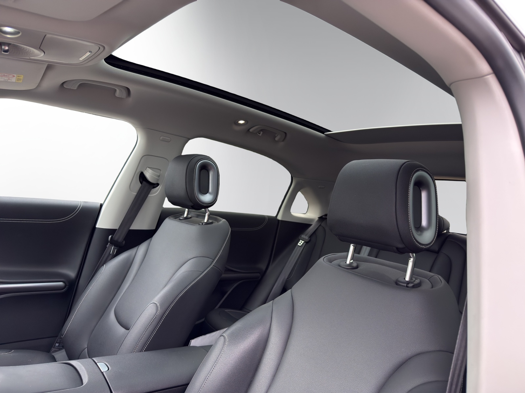 listing desktop thumbnail image 8