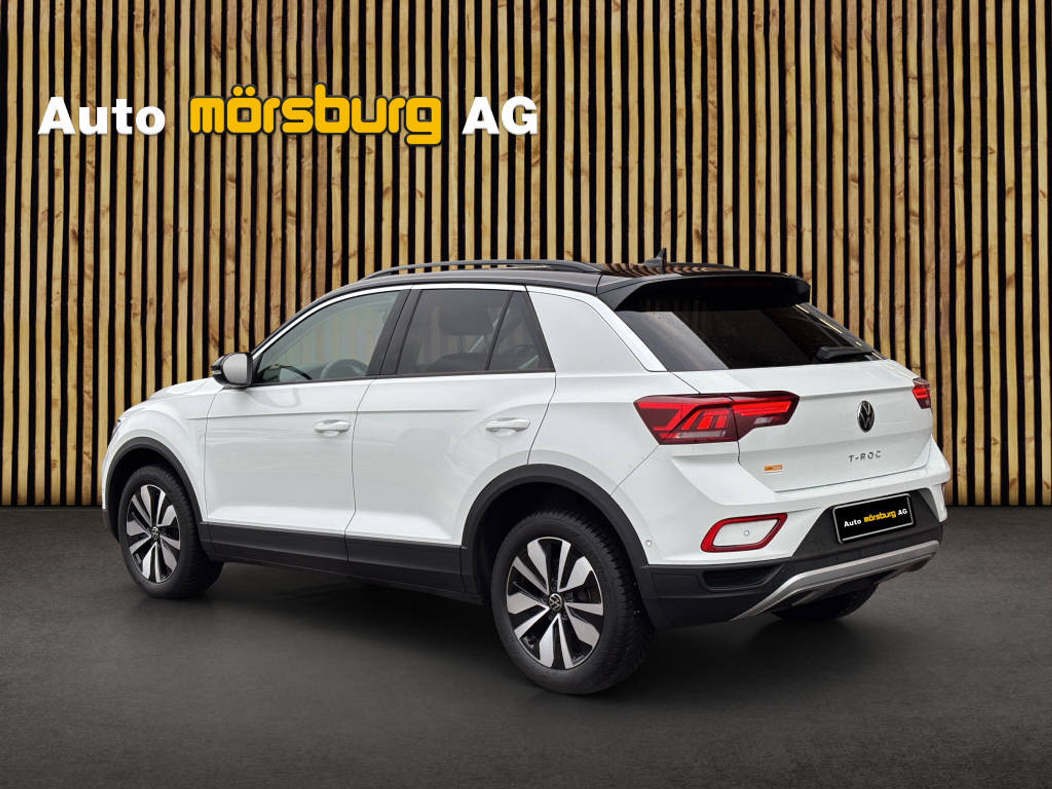 listing desktop thumbnail image 3