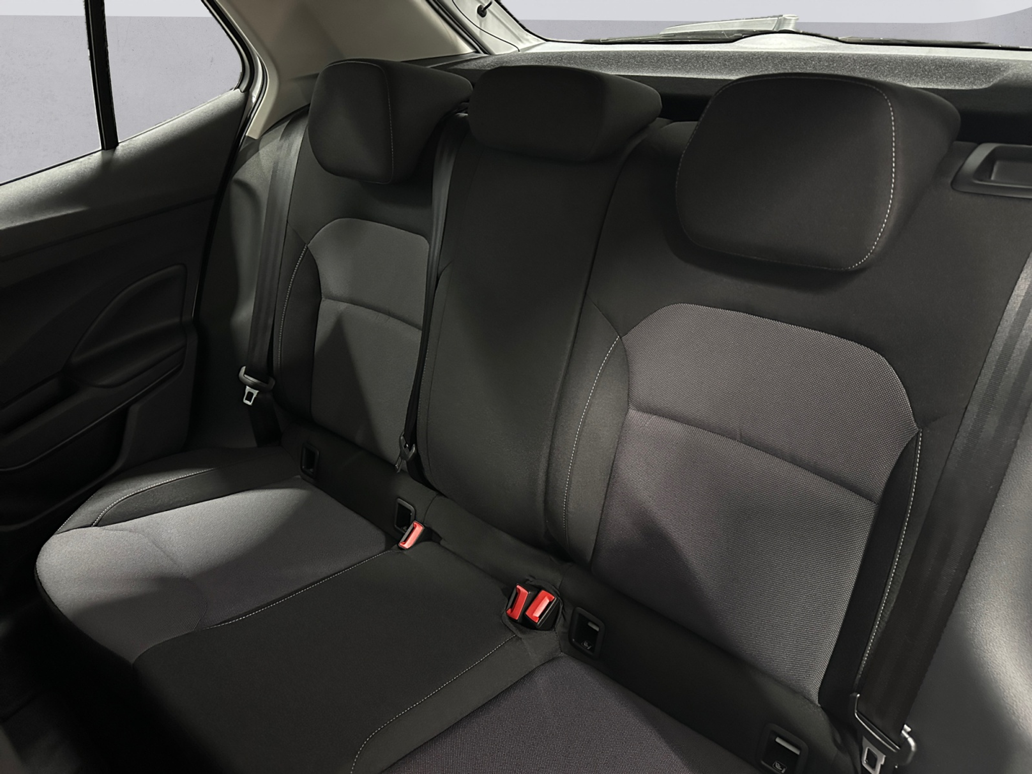 listing desktop thumbnail image 11