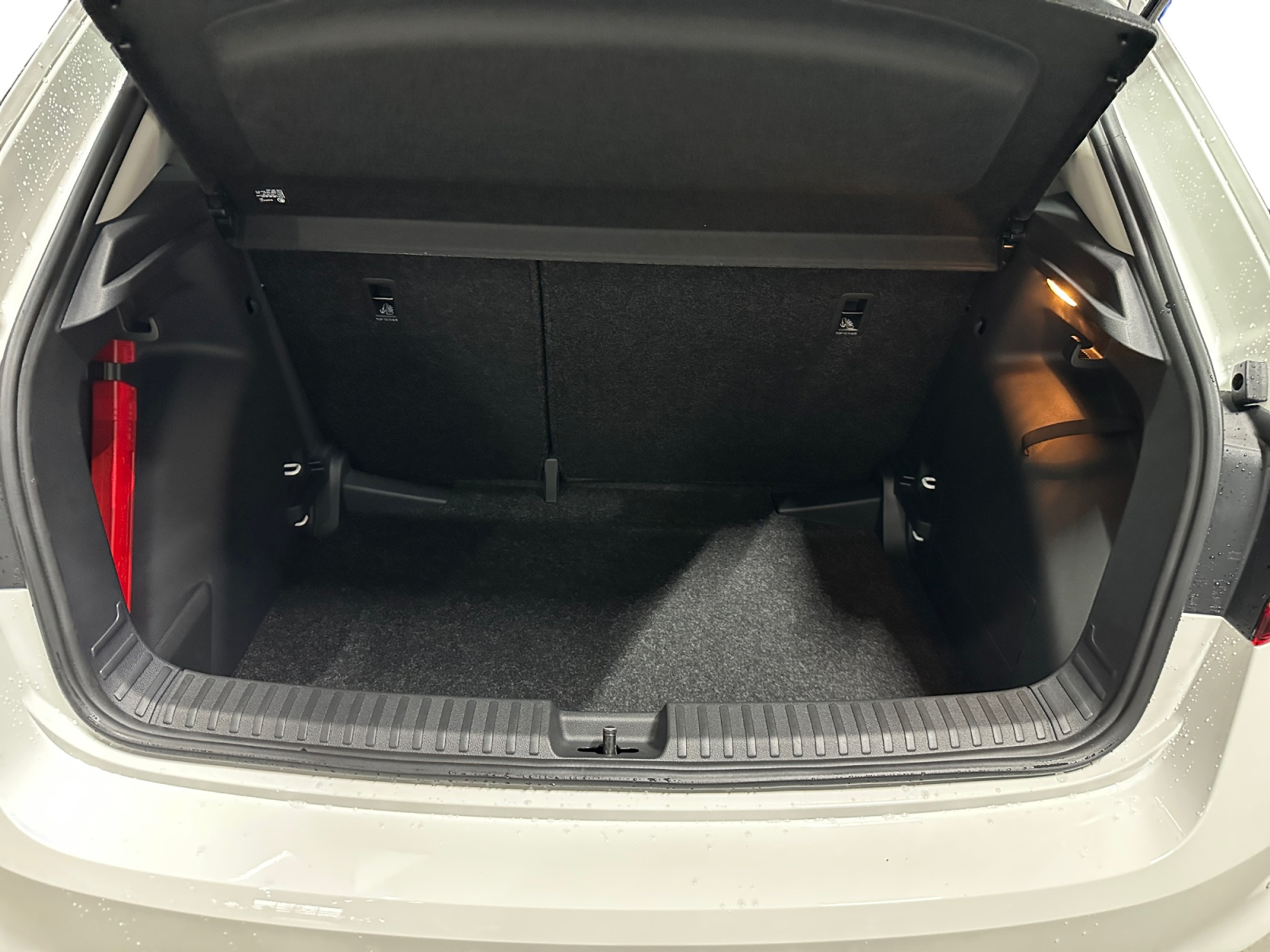 listing desktop thumbnail image 13