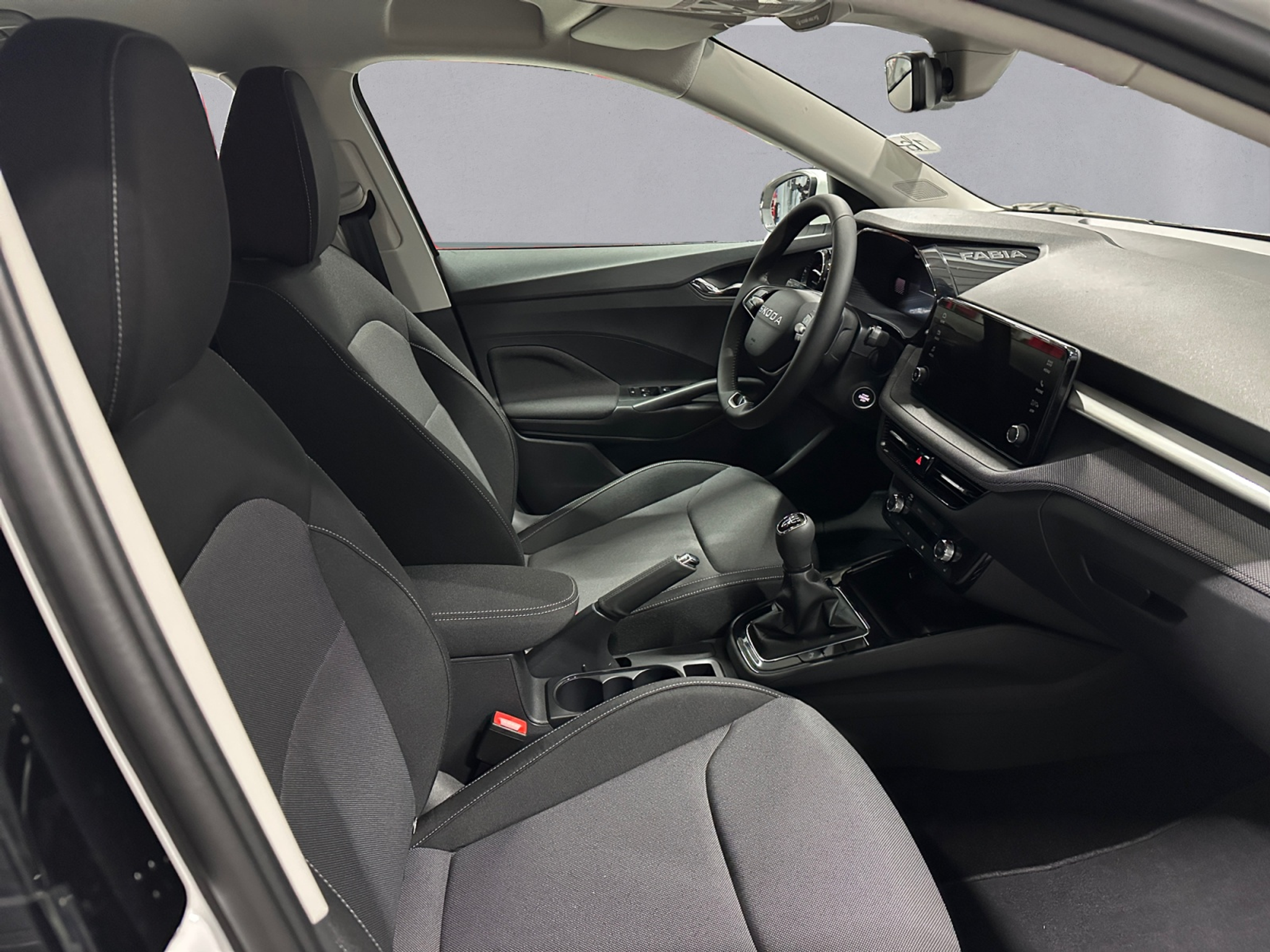 listing desktop thumbnail image 12