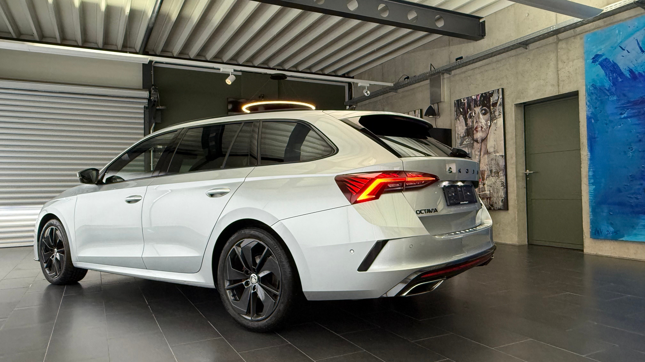 listing desktop thumbnail image 13