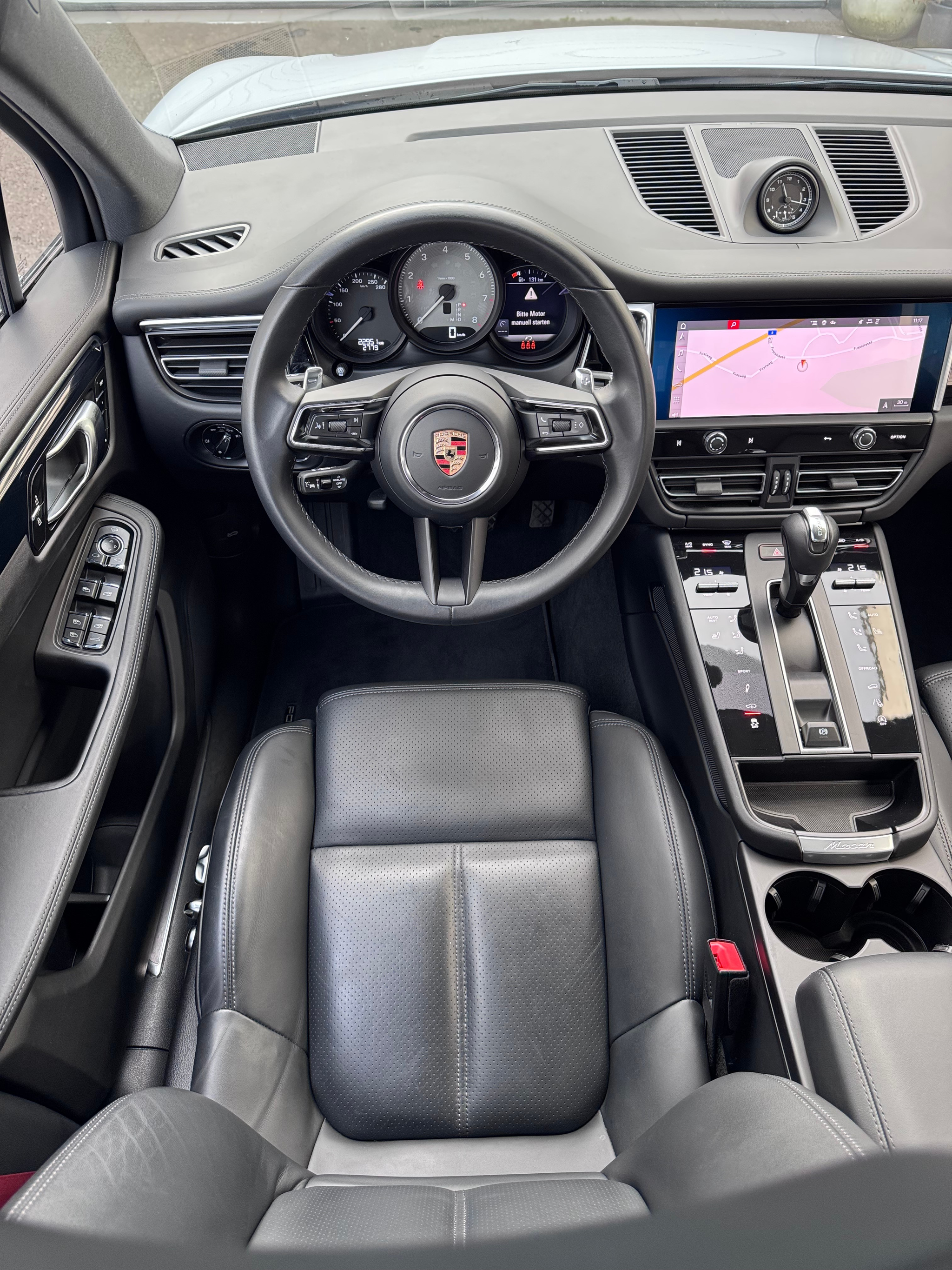 listing desktop thumbnail image 6