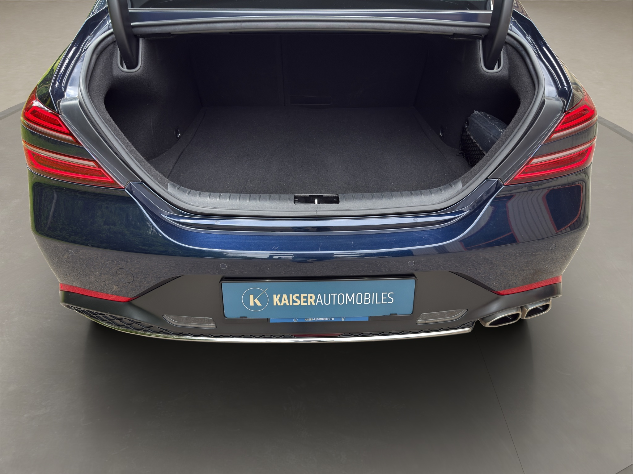 listing desktop thumbnail image 21