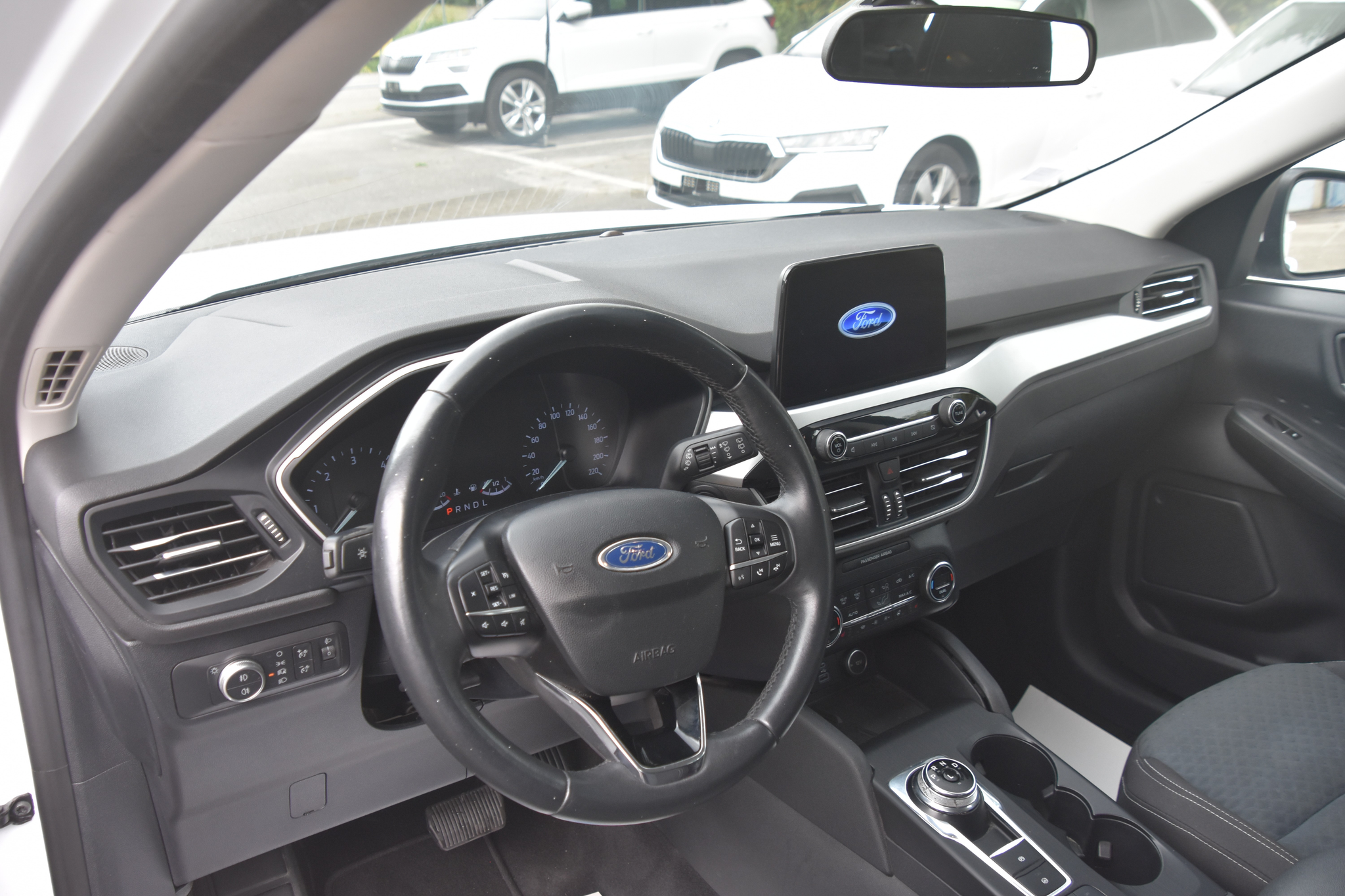 listing desktop thumbnail image 8