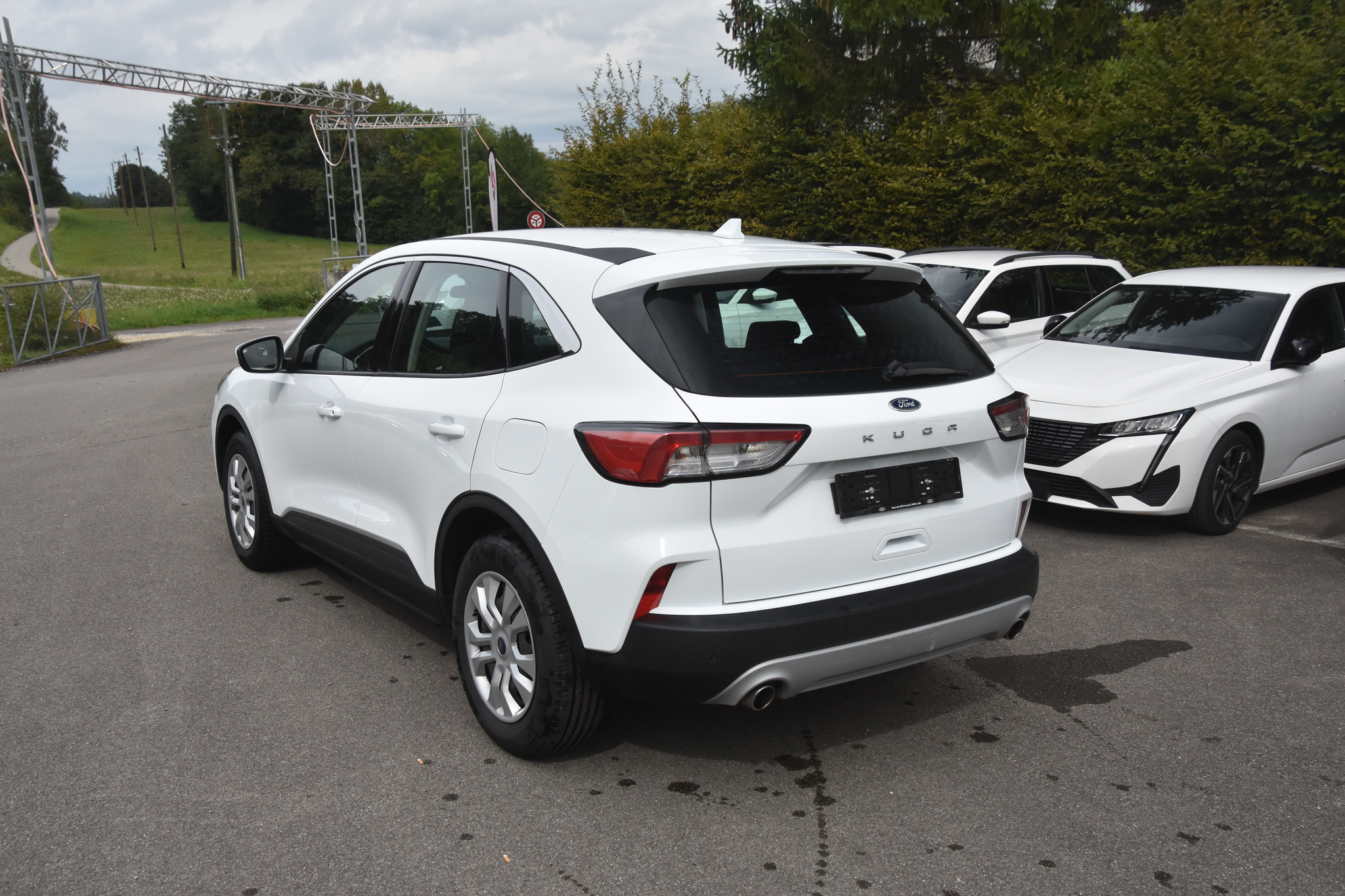 listing desktop thumbnail image 6