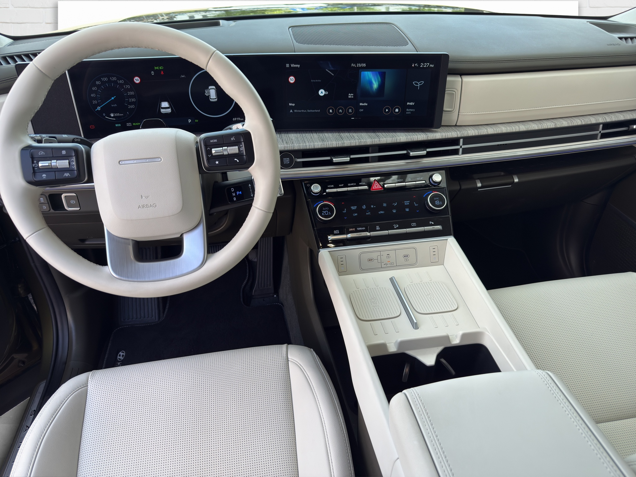 listing desktop thumbnail image 7