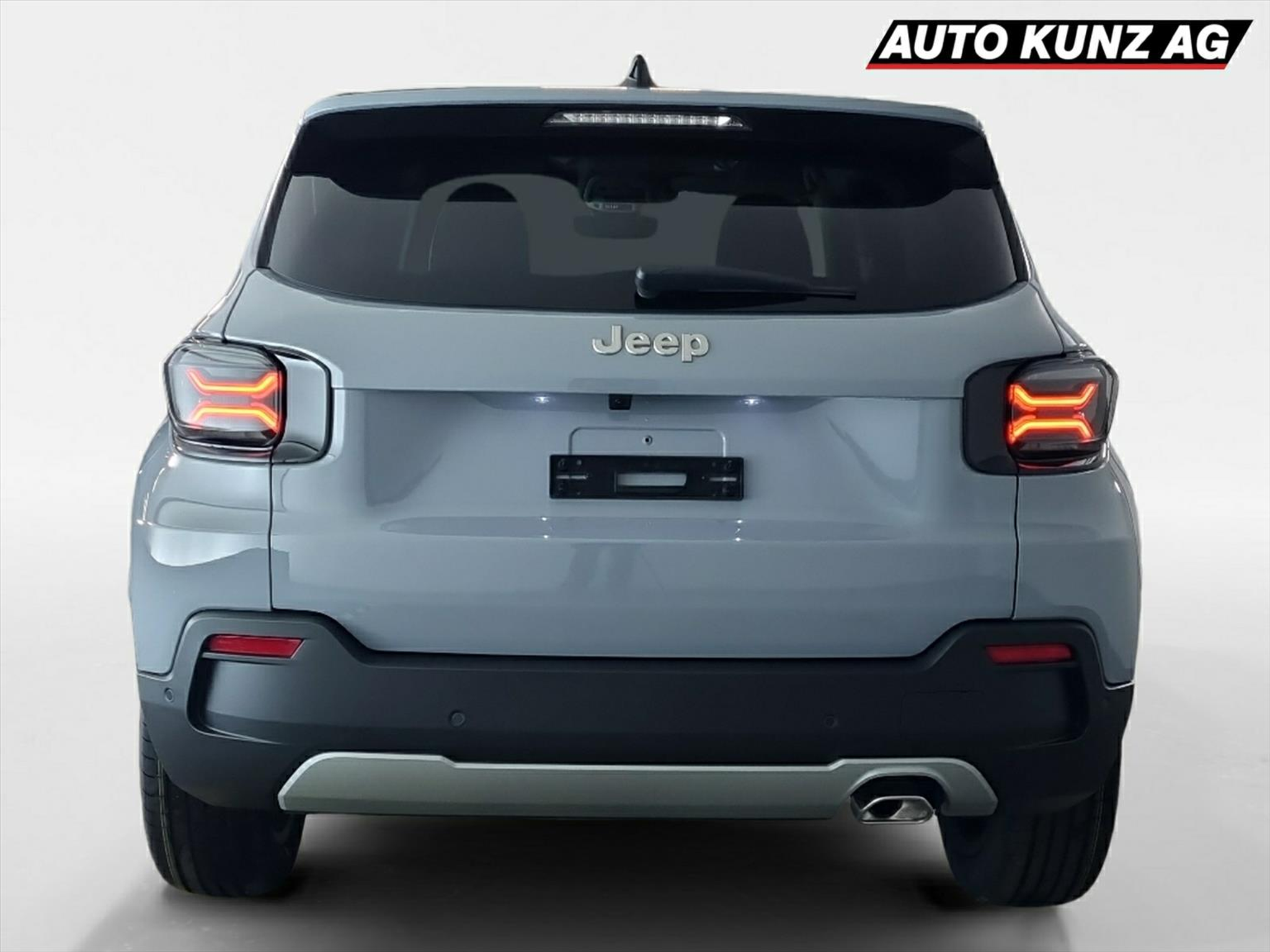 listing desktop thumbnail image 3