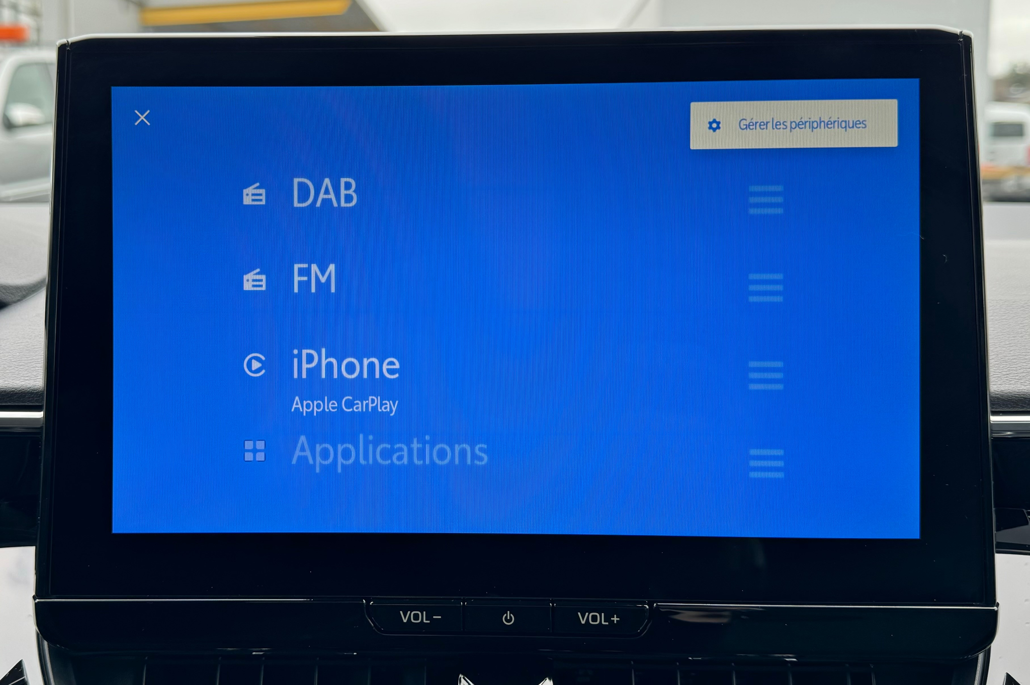 listing desktop thumbnail image 28